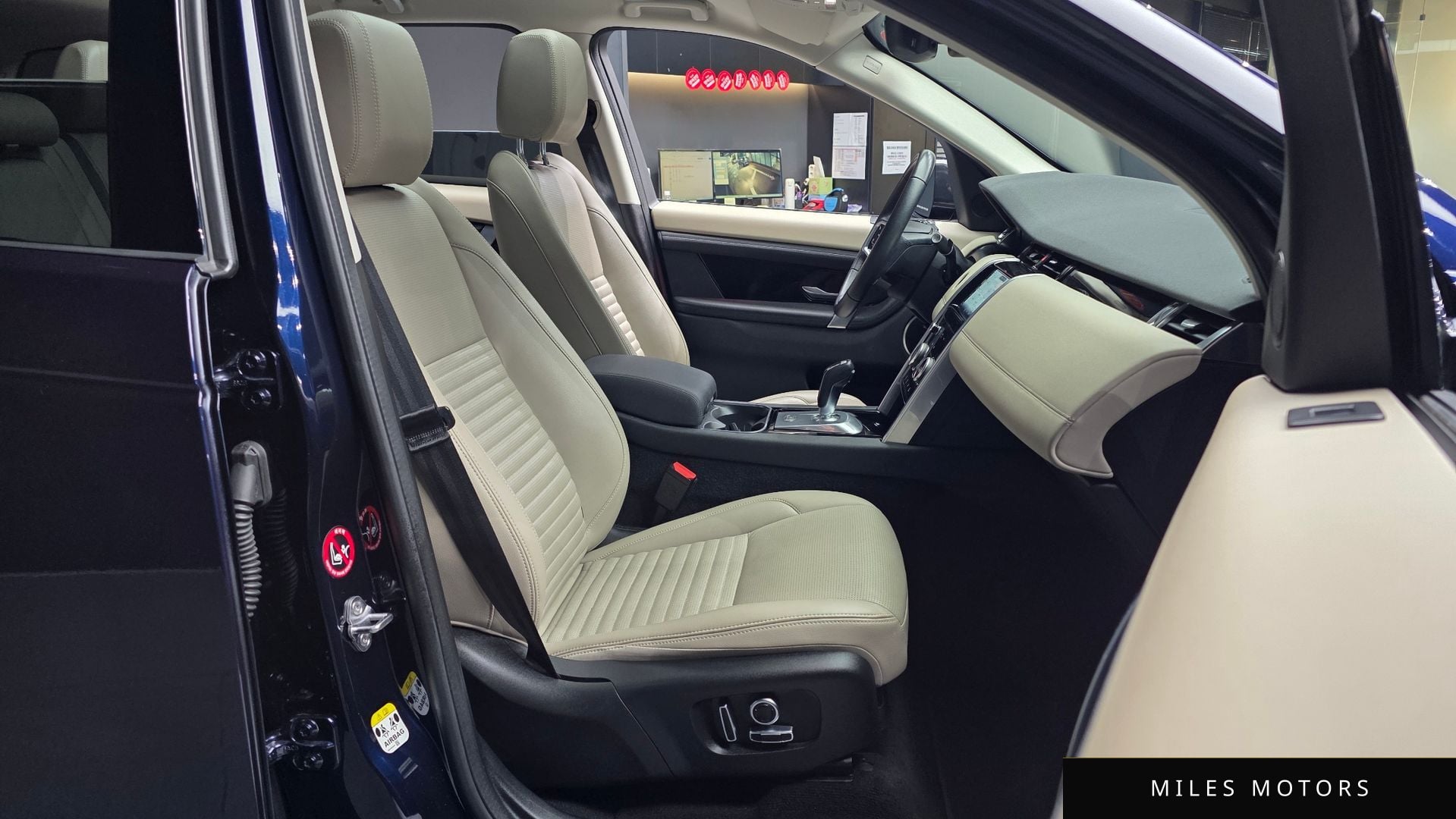 Land Rover 디스커버리 스포츠 2023 — миниатюра 10