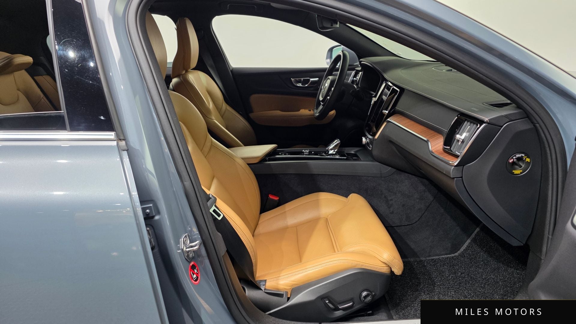 Volvo S60 2022 — миниатюра 11
