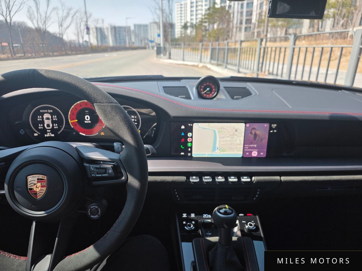 Porsche 911 (992) 2026 — миниатюра 9