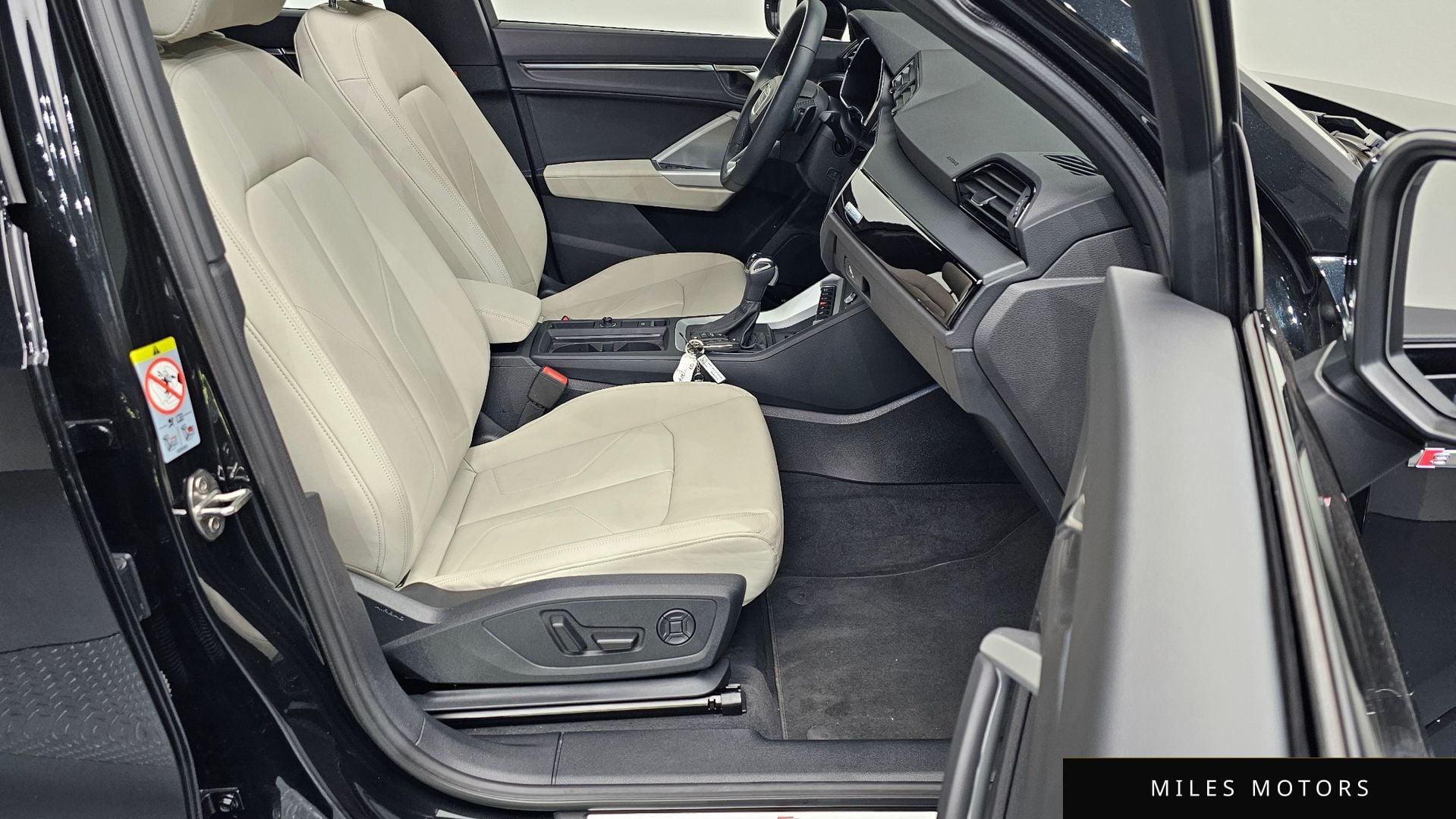 Audi Q3 (F3) 2025 — миниатюра 10