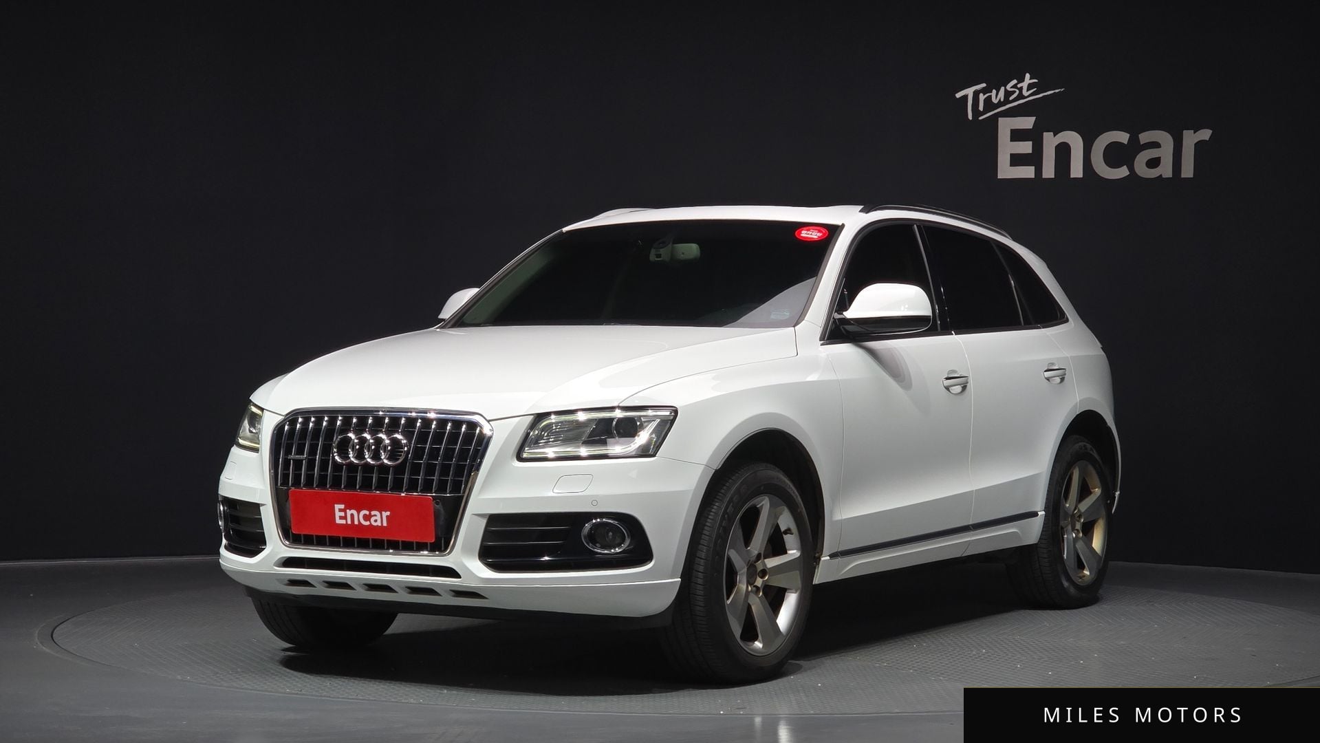Audi Q5 2015 — фото 1 из 12
