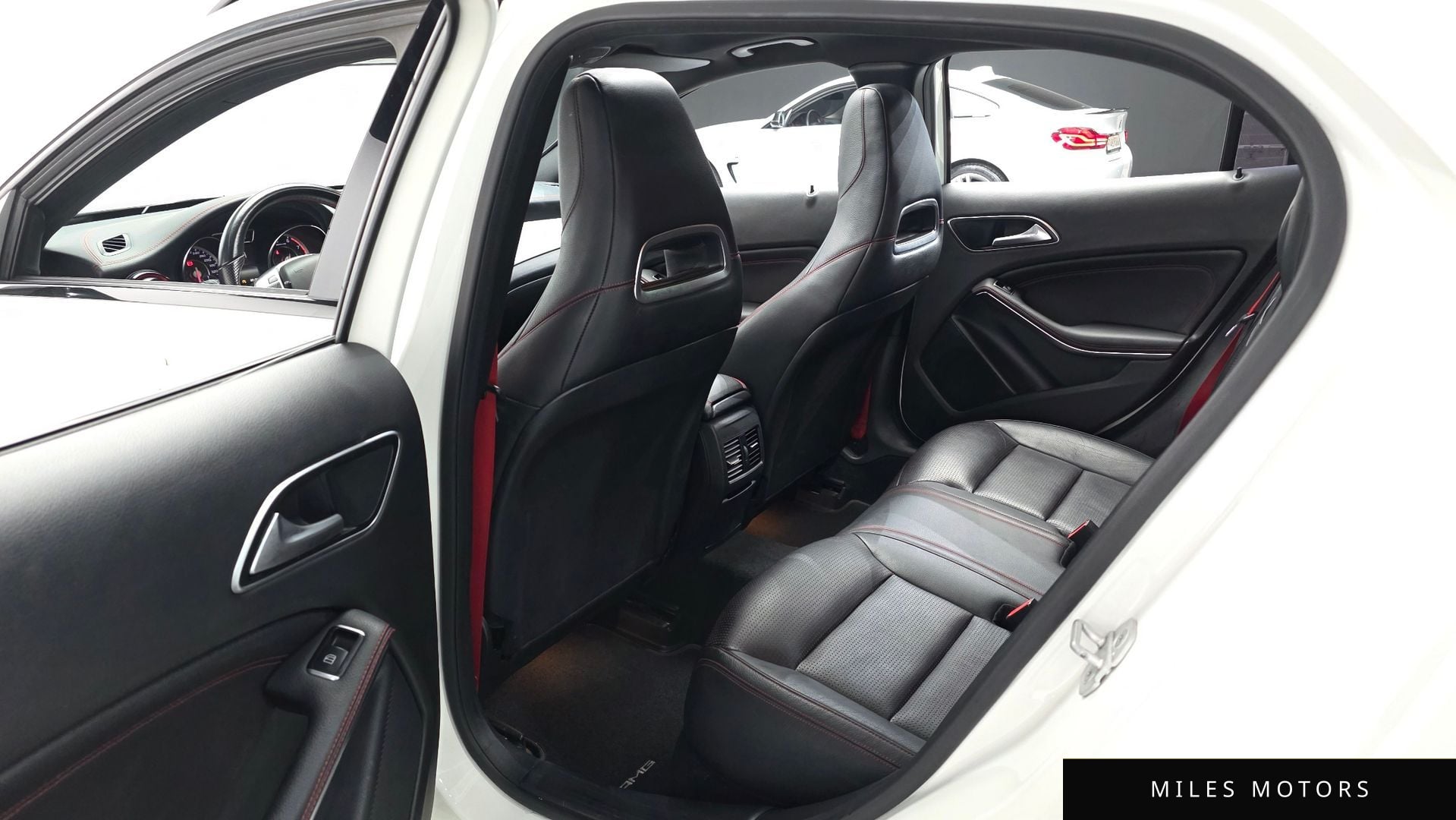 Mercedes-Benz GLA-Class X156 2015 — миниатюра 12