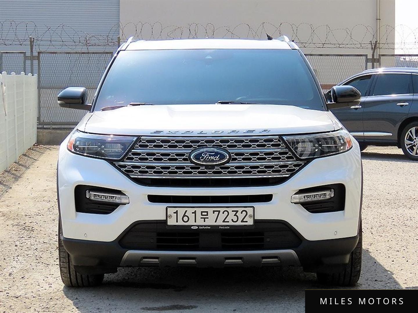 Ford Explorer 2020 — фото 1 из 12