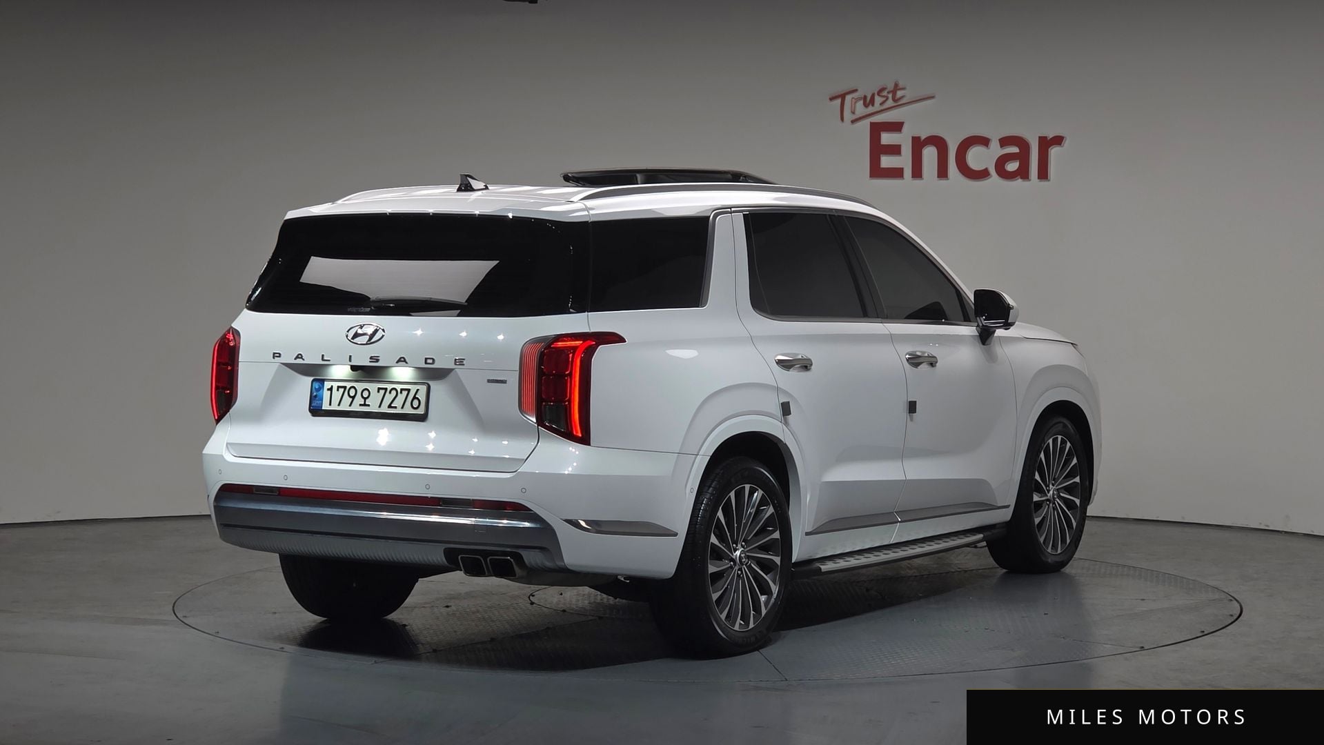Hyundai Palisade 2023 — фото 1 из 12