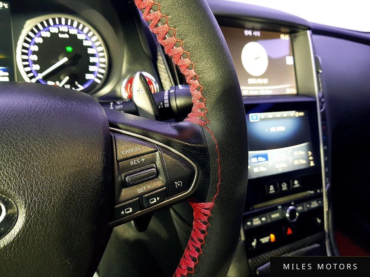 Infiniti Q50 2017 — миниатюра 12