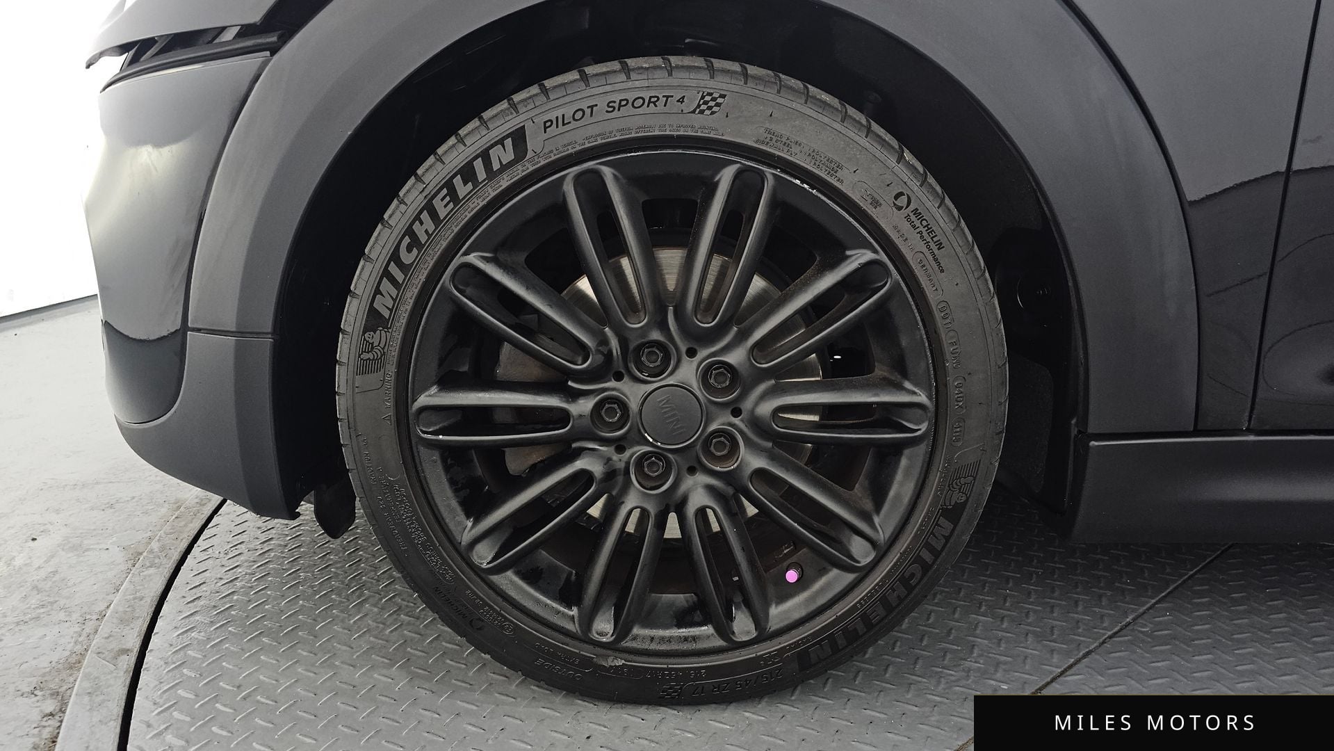 MINI Cooper S 2018 — миниатюра 5
