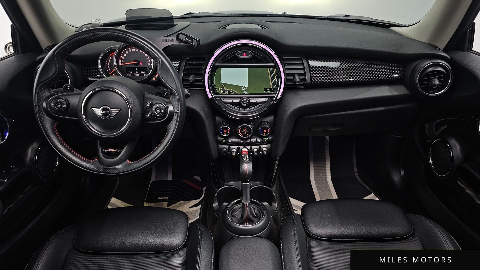 MINI Cooper S 2018 — миниатюра 7