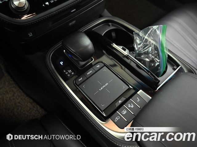 Лексус LS500 2021 — миниатюра 9