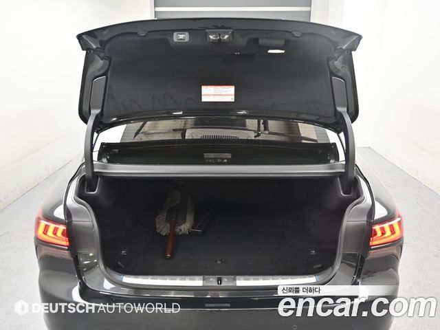 Лексус LS500 2021 — миниатюра 23