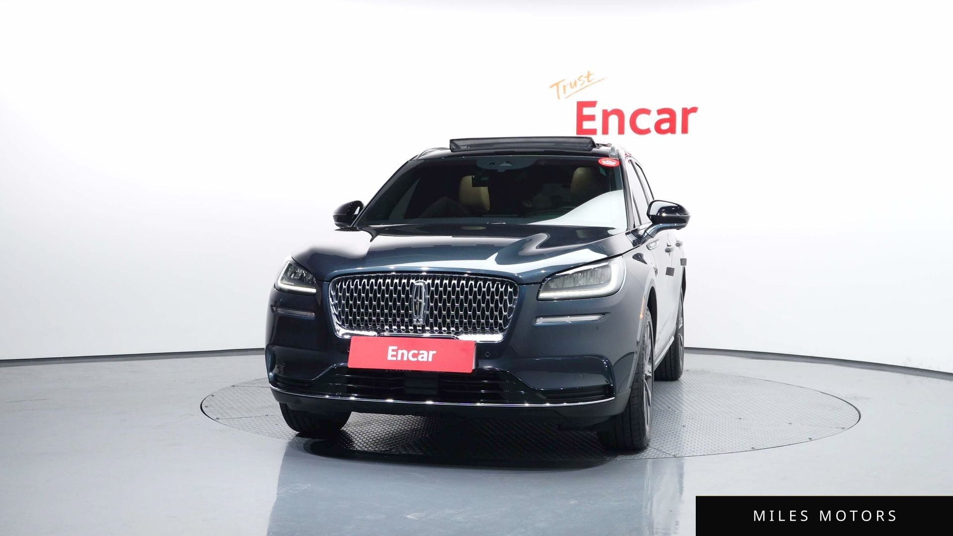 Lincoln Corsair 2022 — миниатюра 3