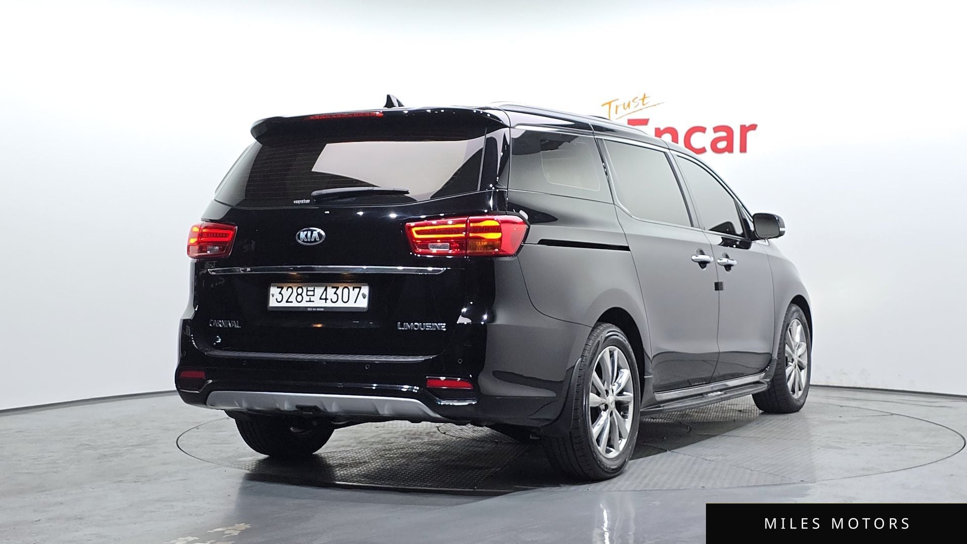 Kia Canival 2020 — миниатюра 2