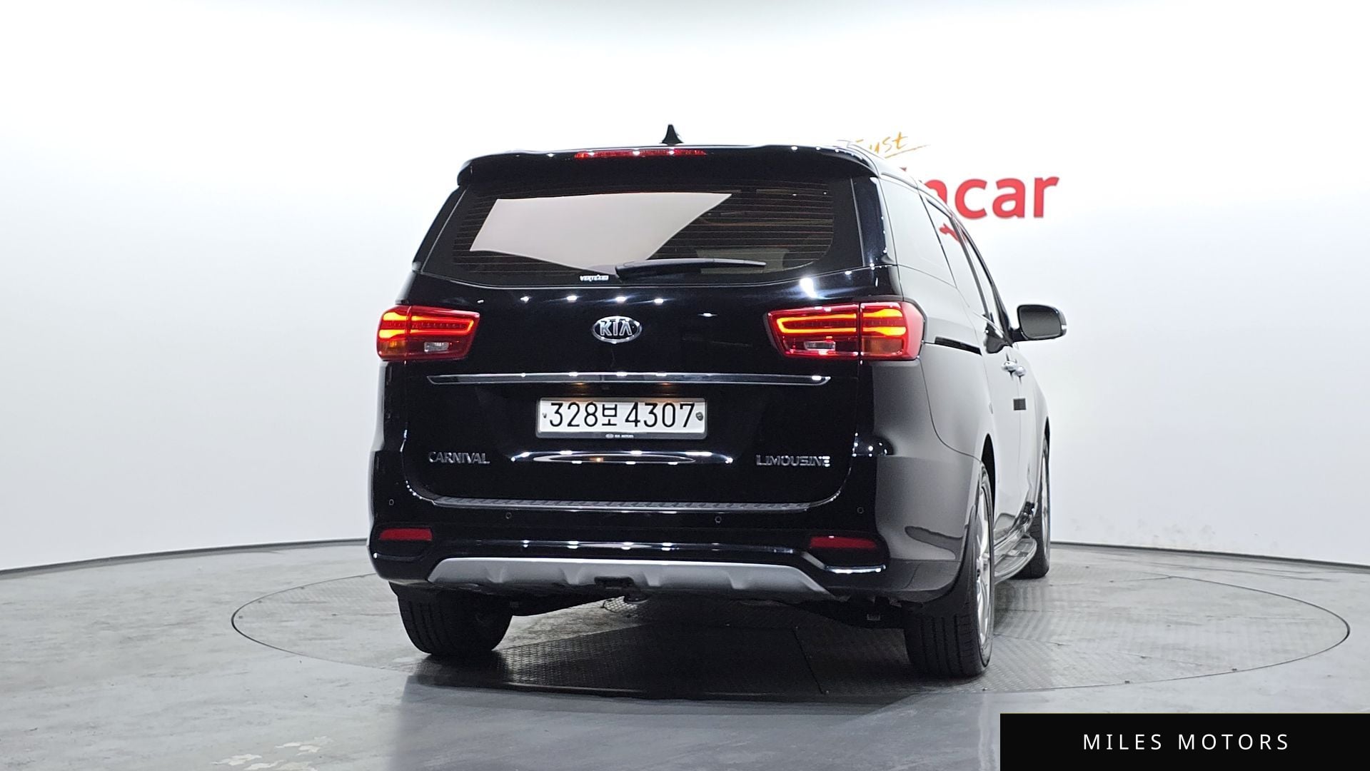 Kia Canival 2020 — миниатюра 4