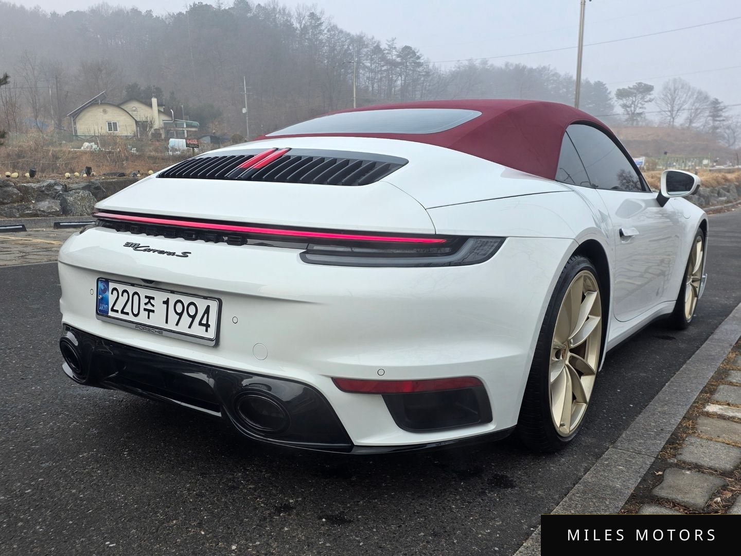 Porsche 911 (992) 2024 — миниатюра 7