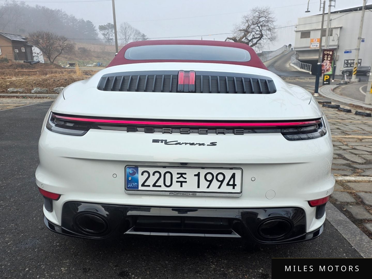 Porsche 911 (992) 2024 — миниатюра 8