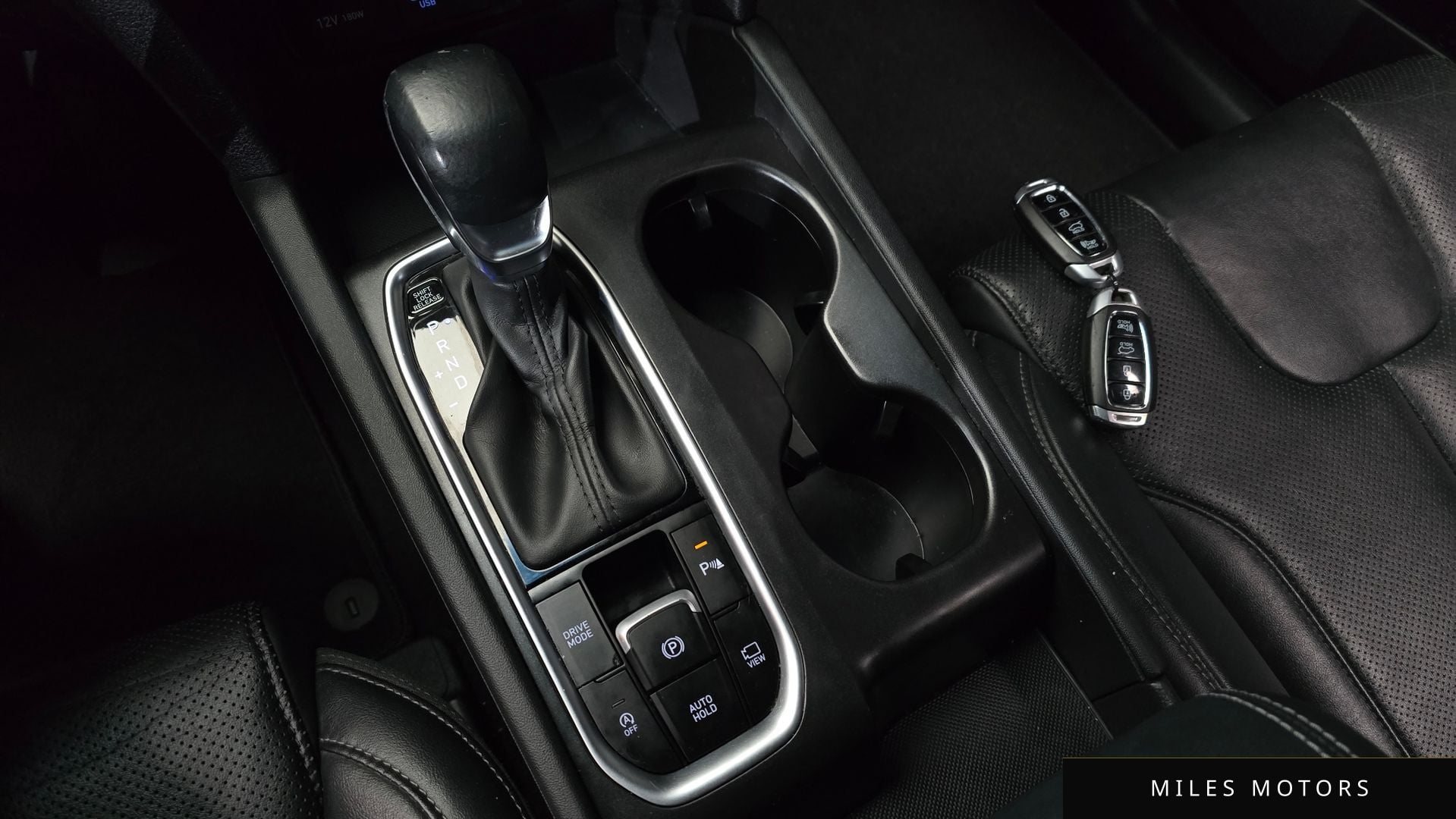 Hyundai Santafe 2019 — миниатюра 9
