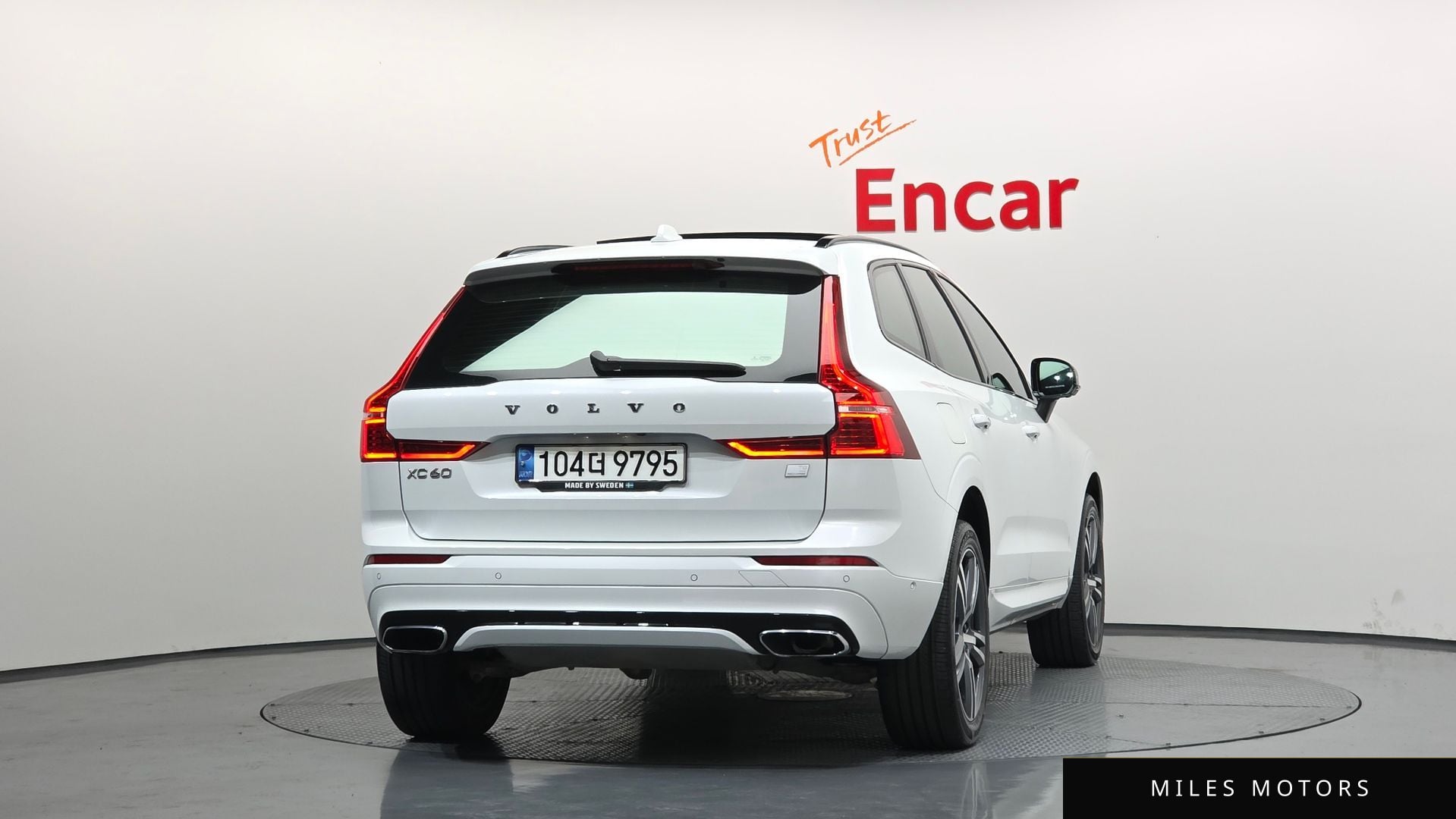Volvo XC60 2021 — миниатюра 4