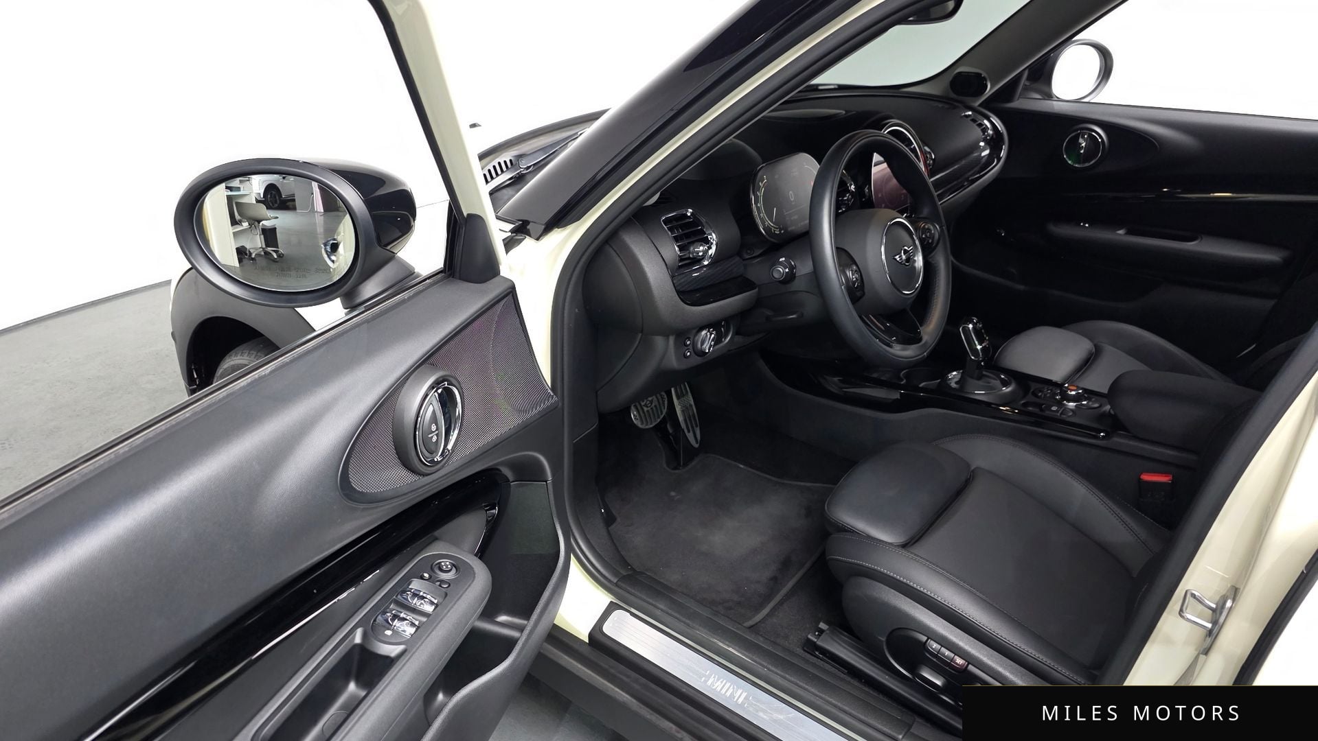 MINI Clubman 2021 — миниатюра 11