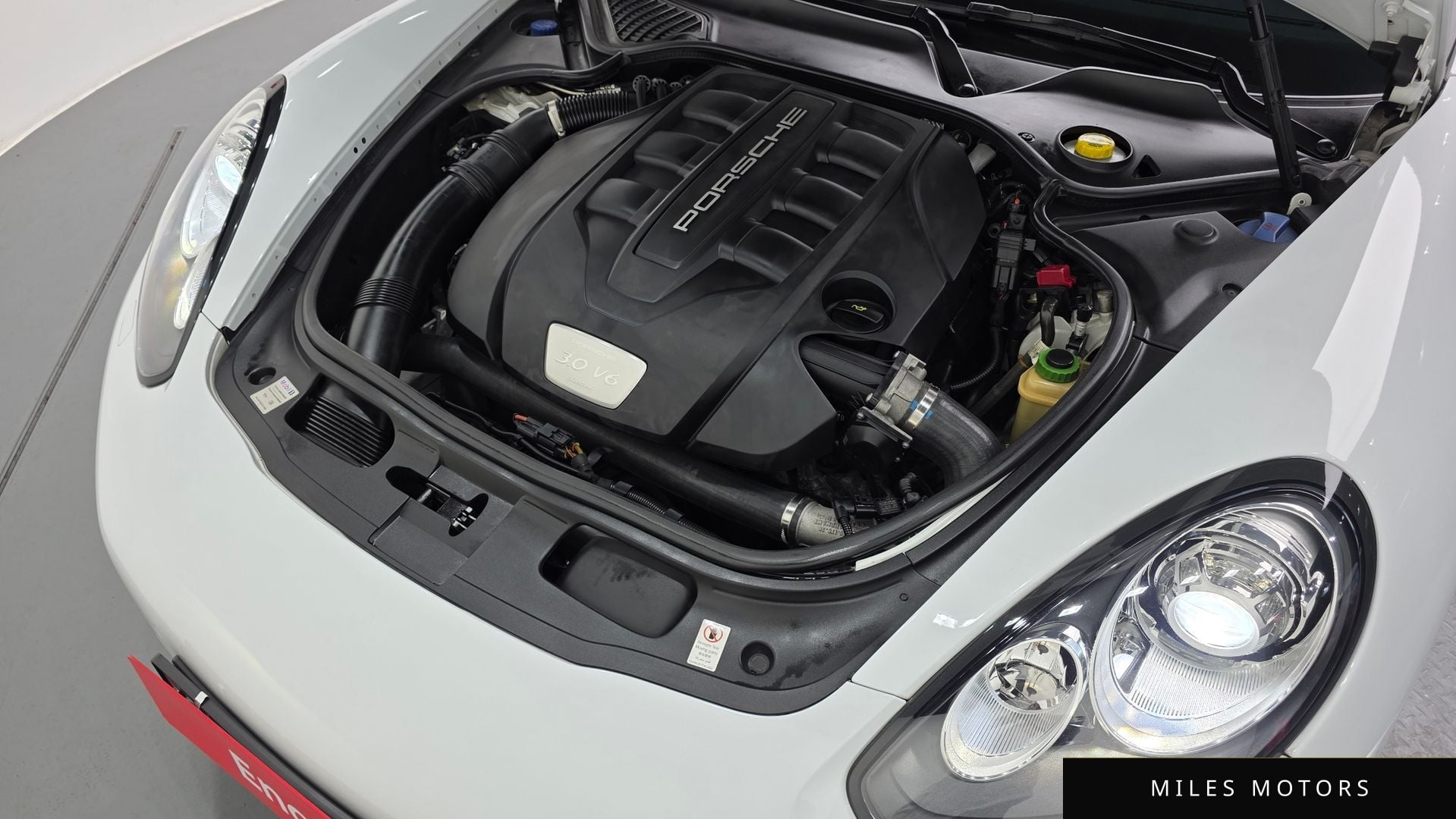 Porsche Panamera 2016 — миниатюра 6