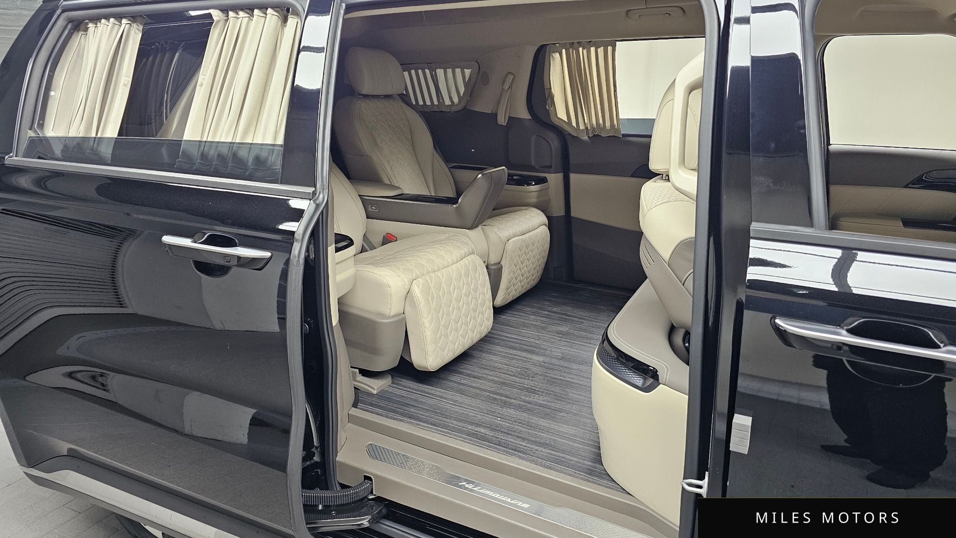 Kia Carnival 2023 — миниатюра 12