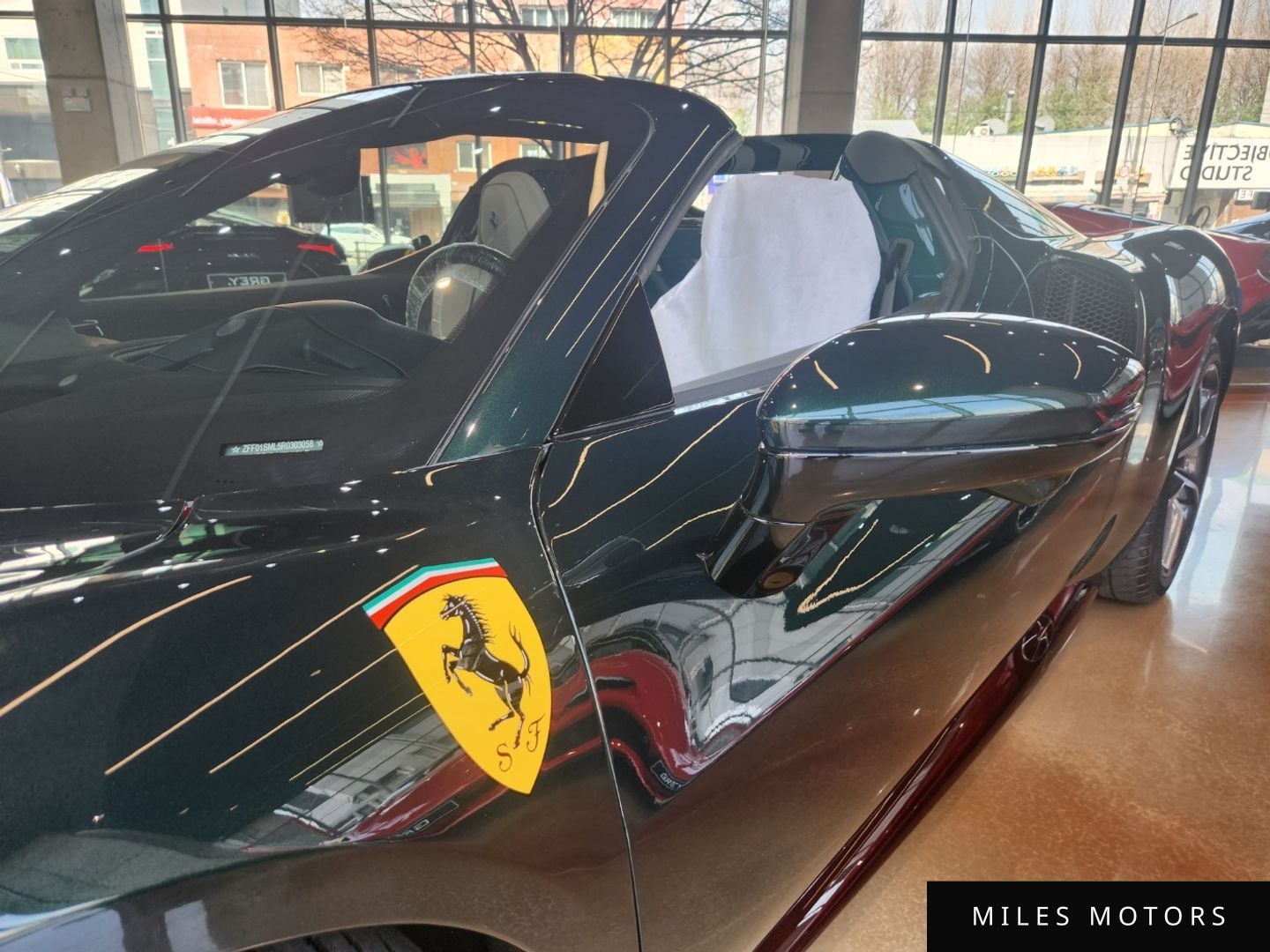 Ferrari 296 GTS 2024 — миниатюра 4