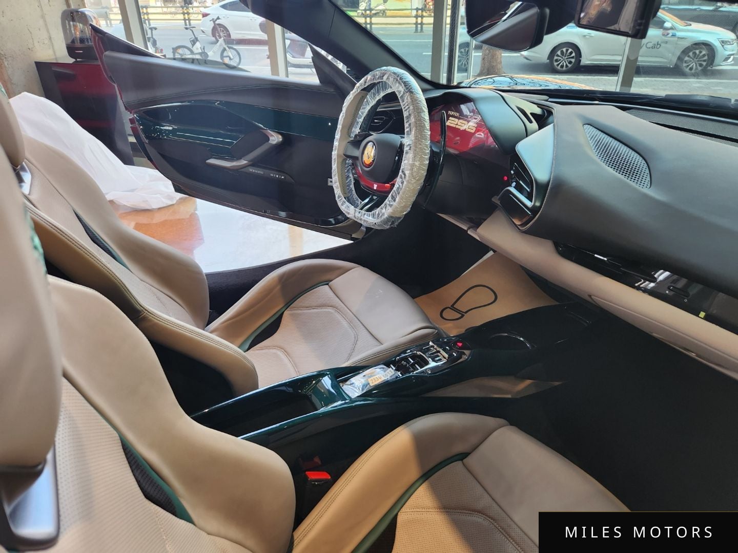 Ferrari 296 GTS 2024 — миниатюра 11