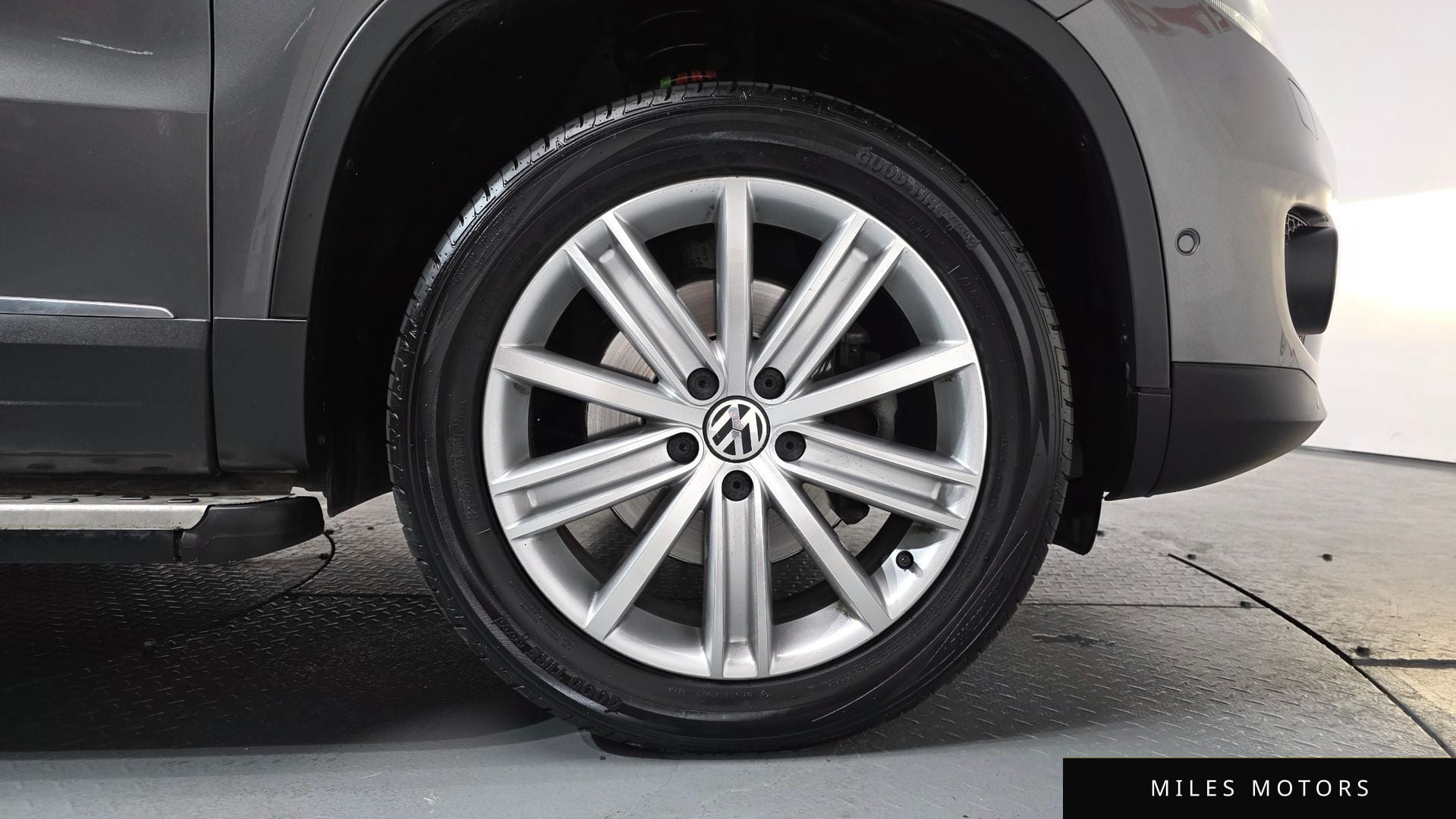 Volkswagen 티구안 2015 — миниатюра 5