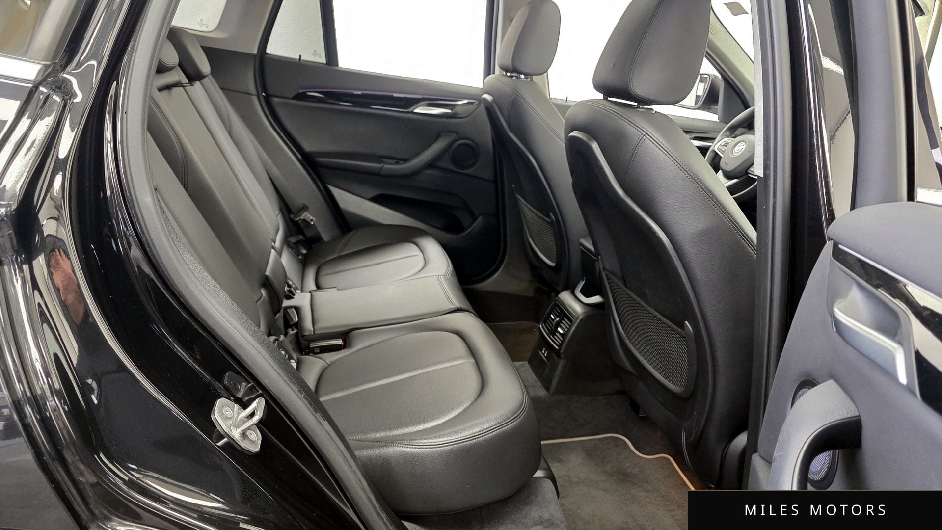 BMW X1 (F48) 2022 — миниатюра 12