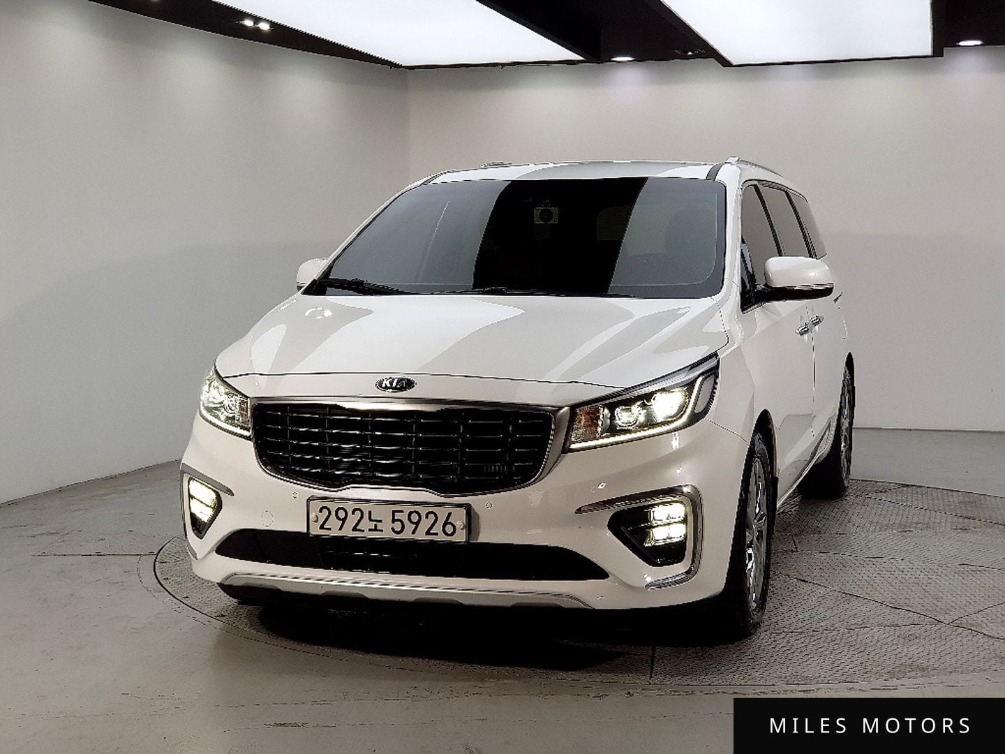 Kia Canival 2020 — миниатюра 3