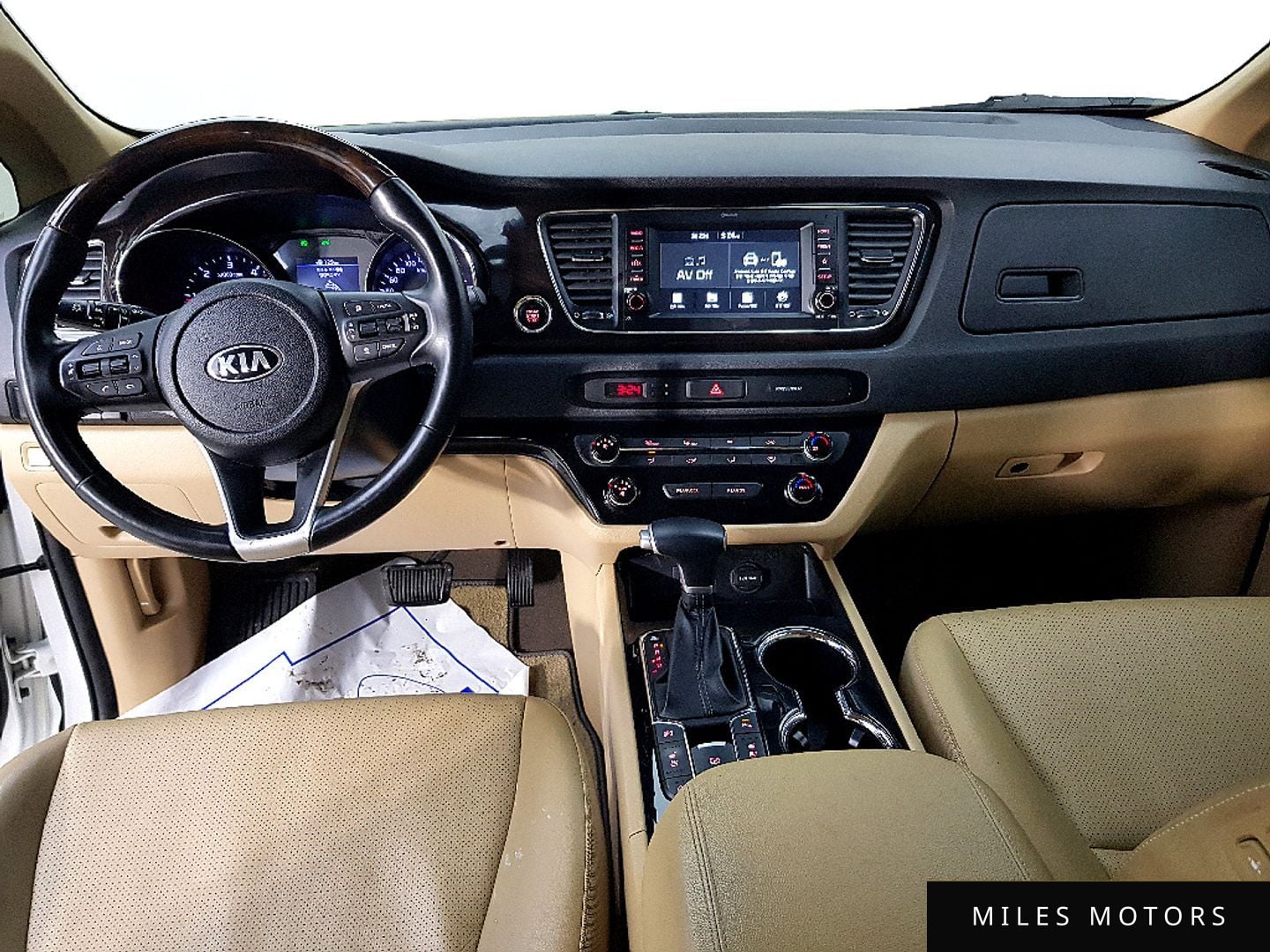 Kia Canival 2020 — миниатюра 7