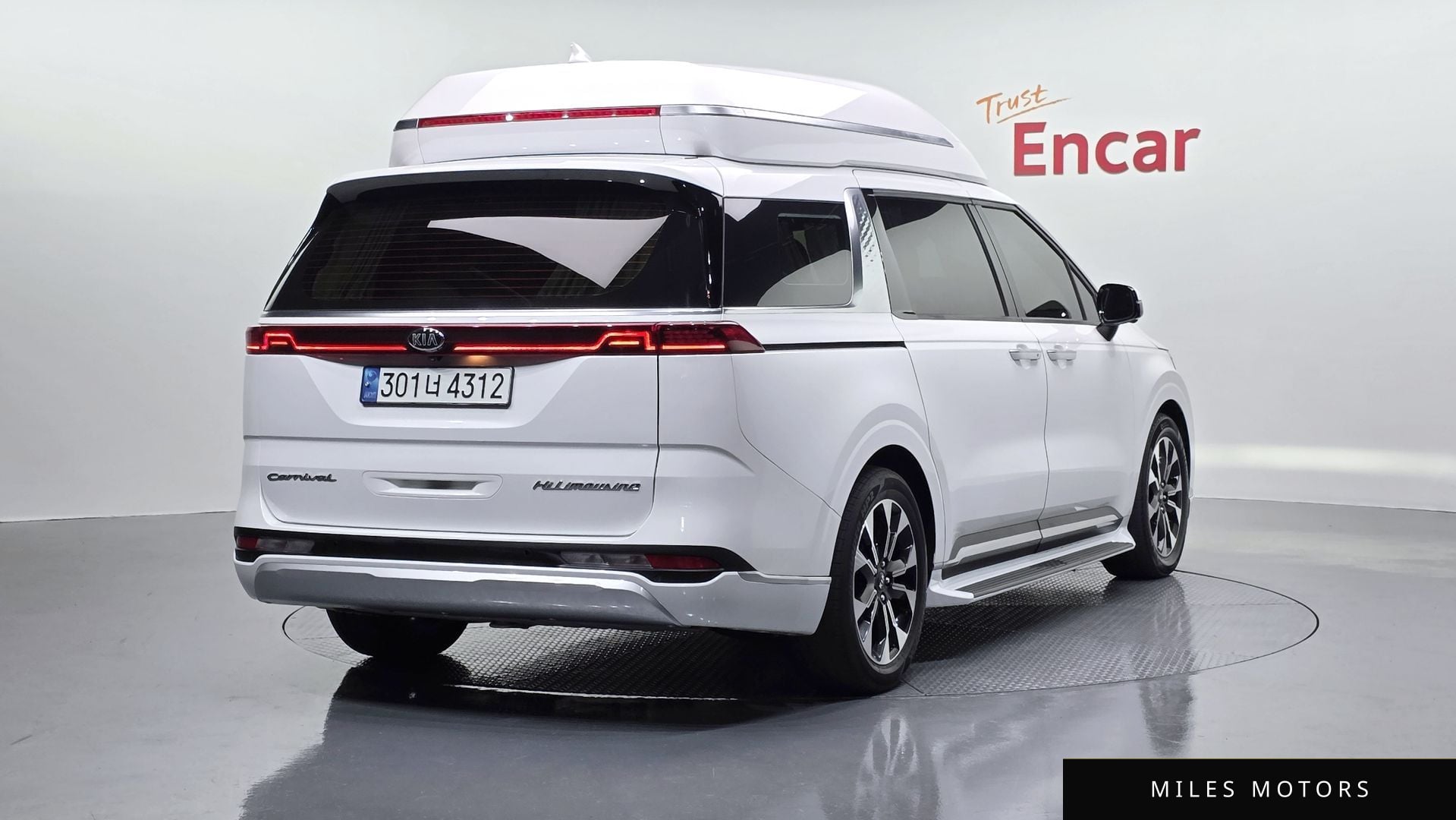 Kia Carnival 2021 — миниатюра 2