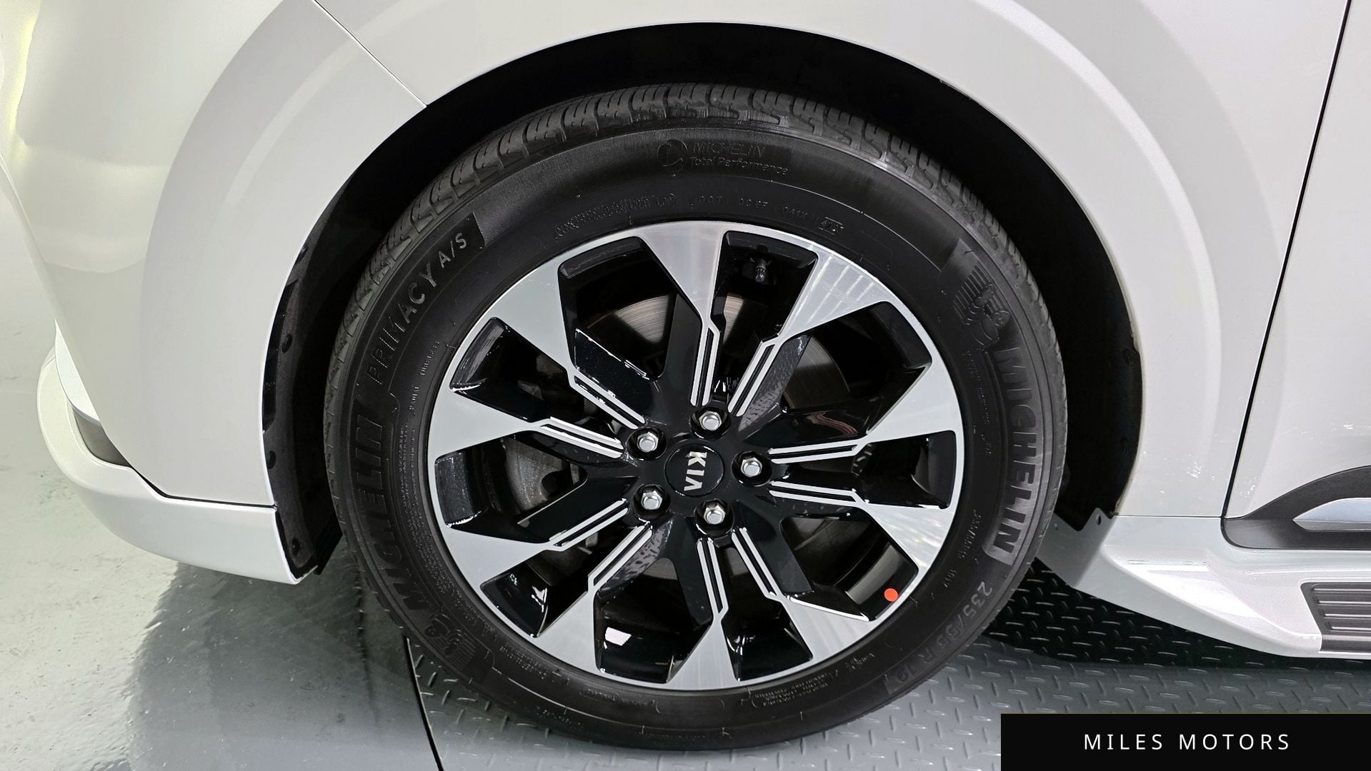 Kia Carnival 2021 — миниатюра 5