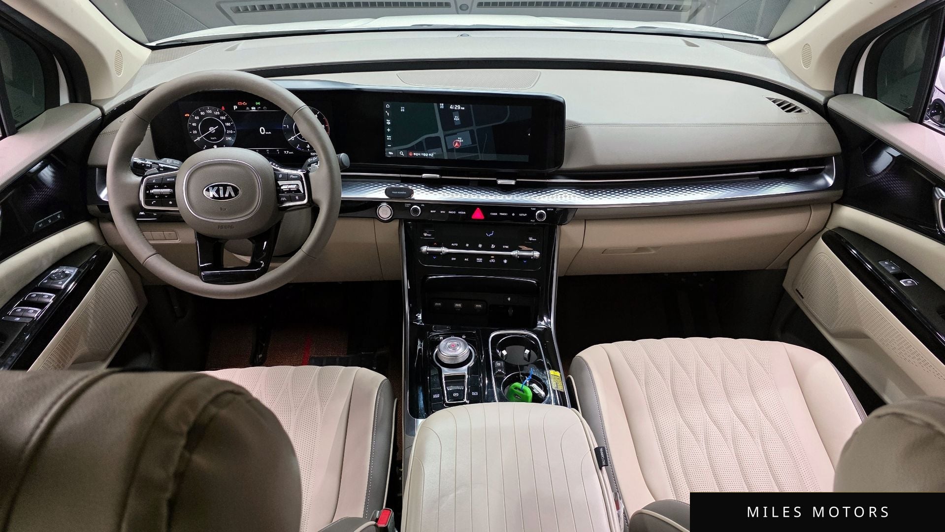 Kia Carnival 2021 — миниатюра 7