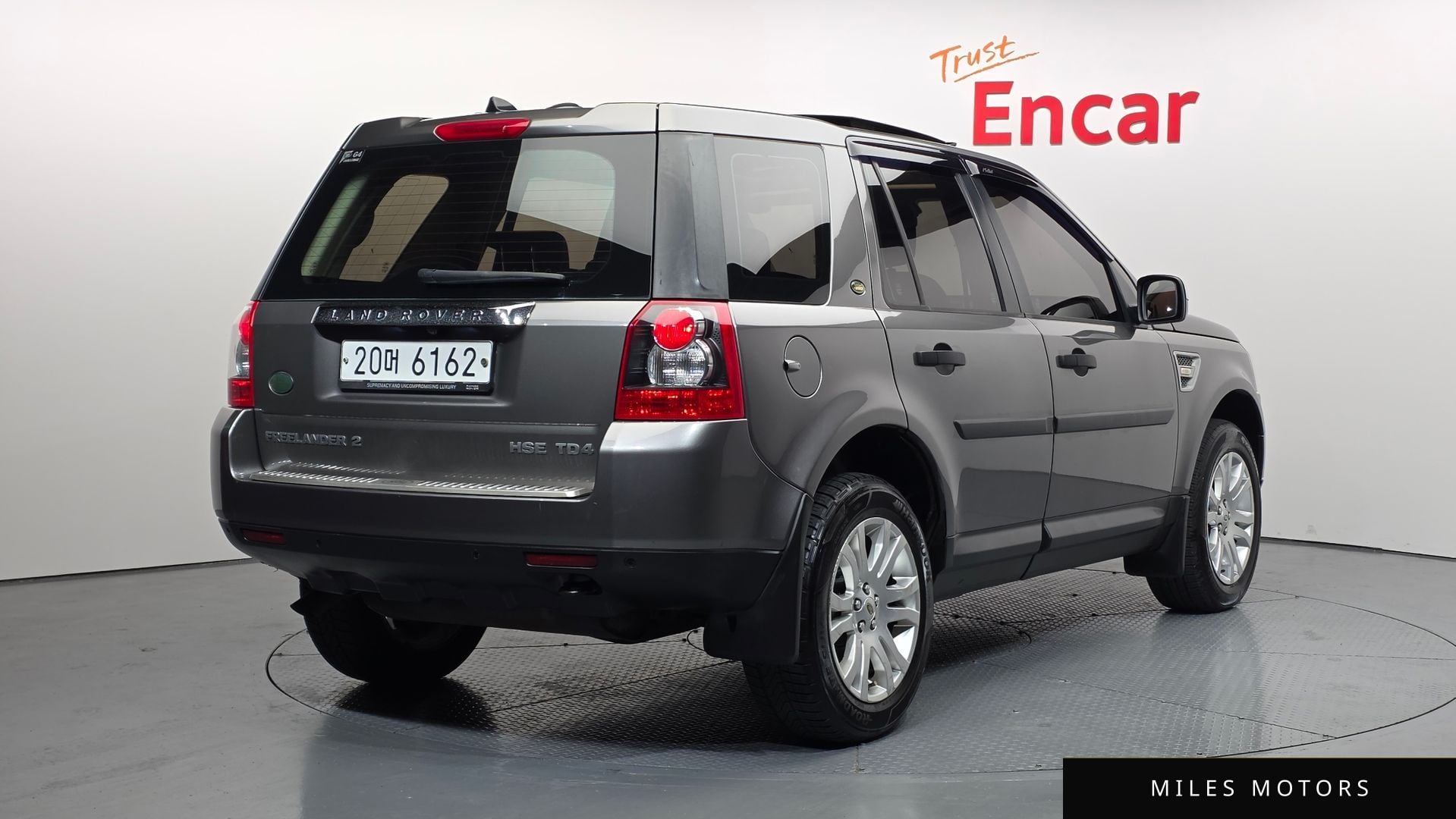 Land Rover Freelander 2010 — миниатюра 2