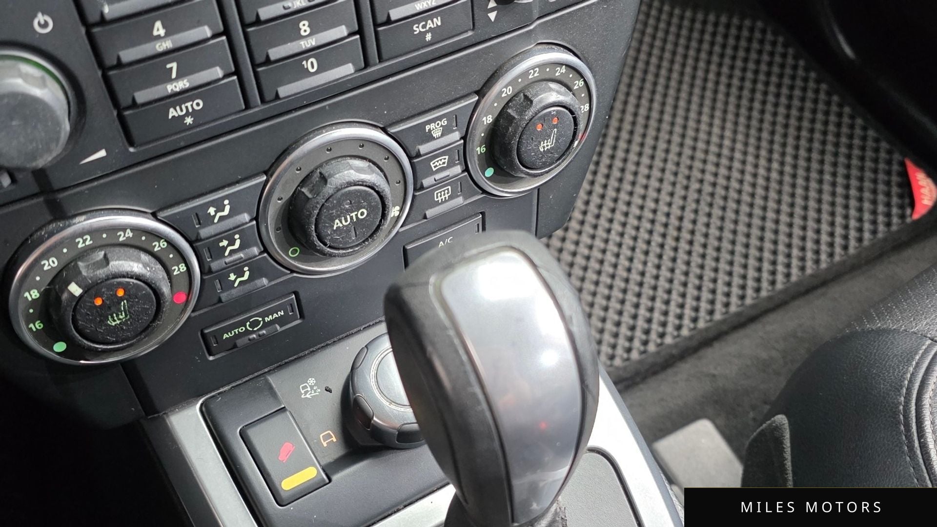 Land Rover Freelander 2010 — миниатюра 9