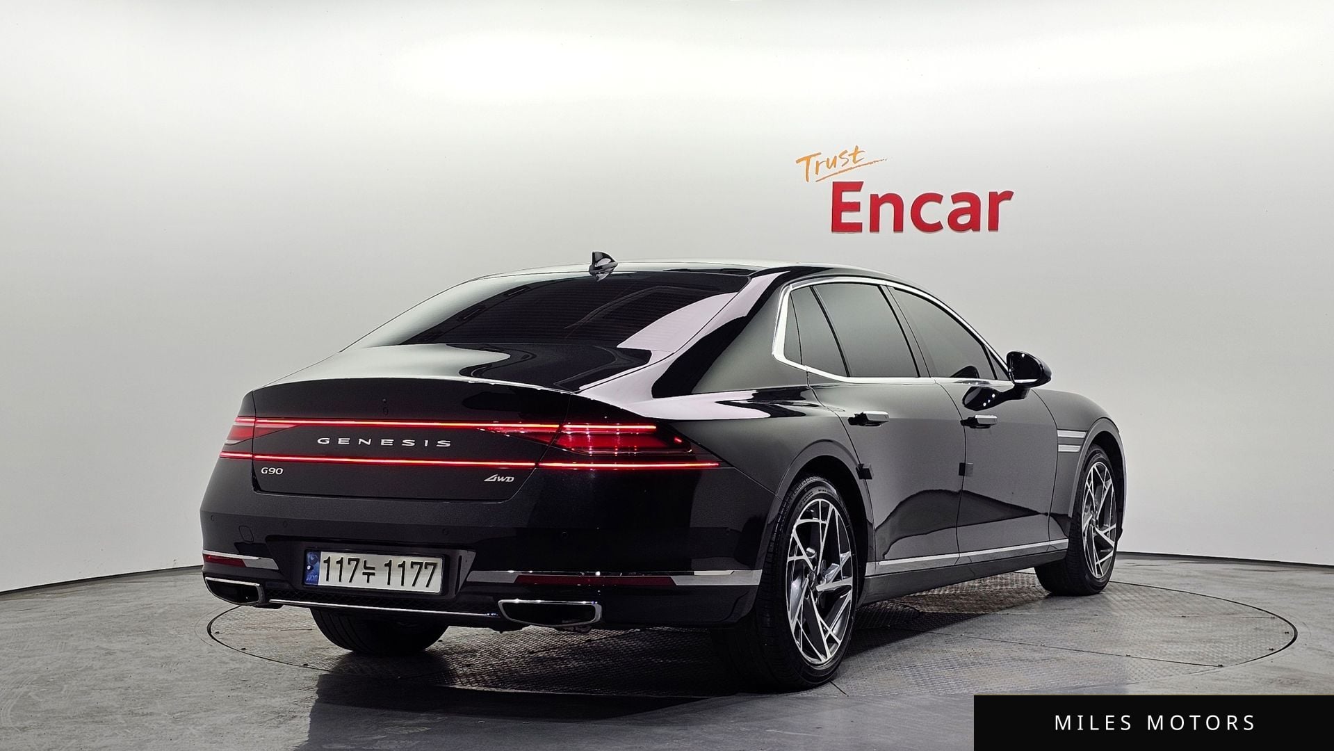 Genesis G90 (RS4) 2023 — миниатюра 2