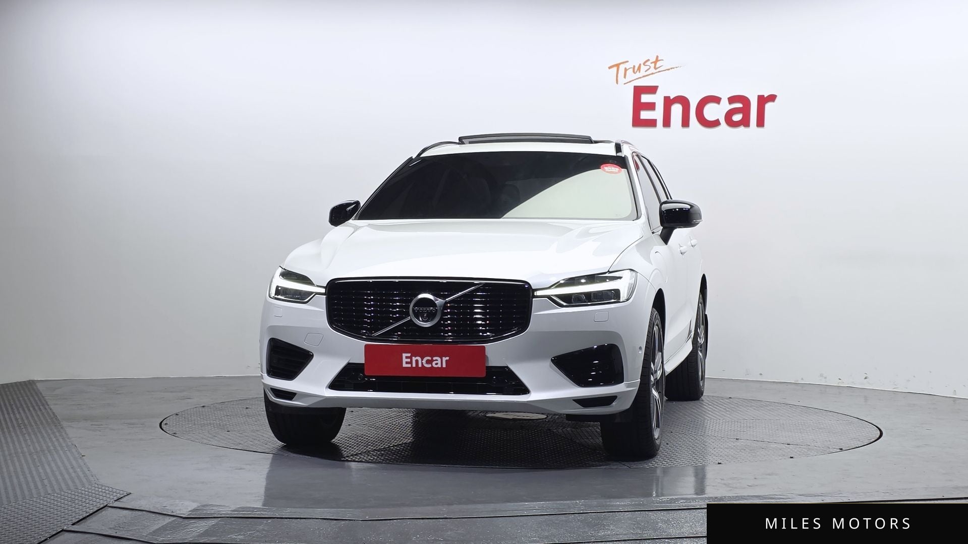 Volvo XC60 2021 — миниатюра 3