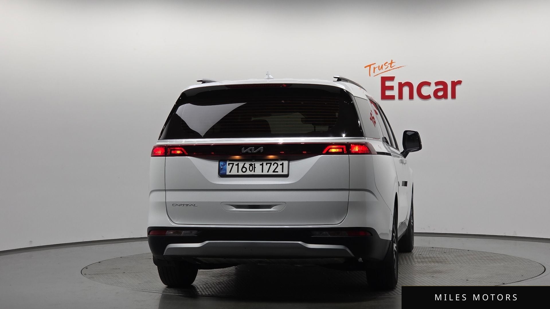 Kia Carnival 2023 — миниатюра 3