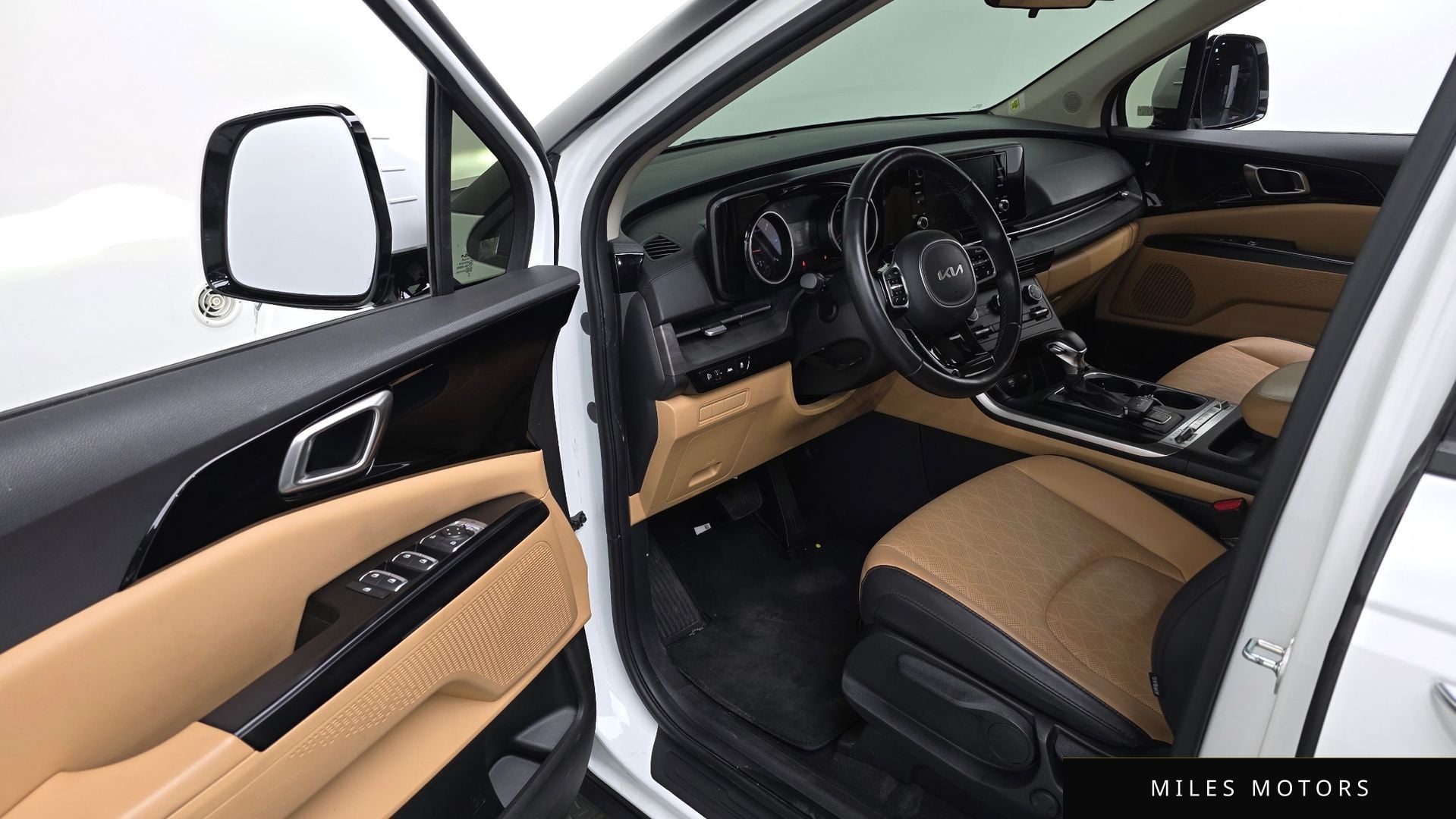 Kia Carnival 2023 — миниатюра 9
