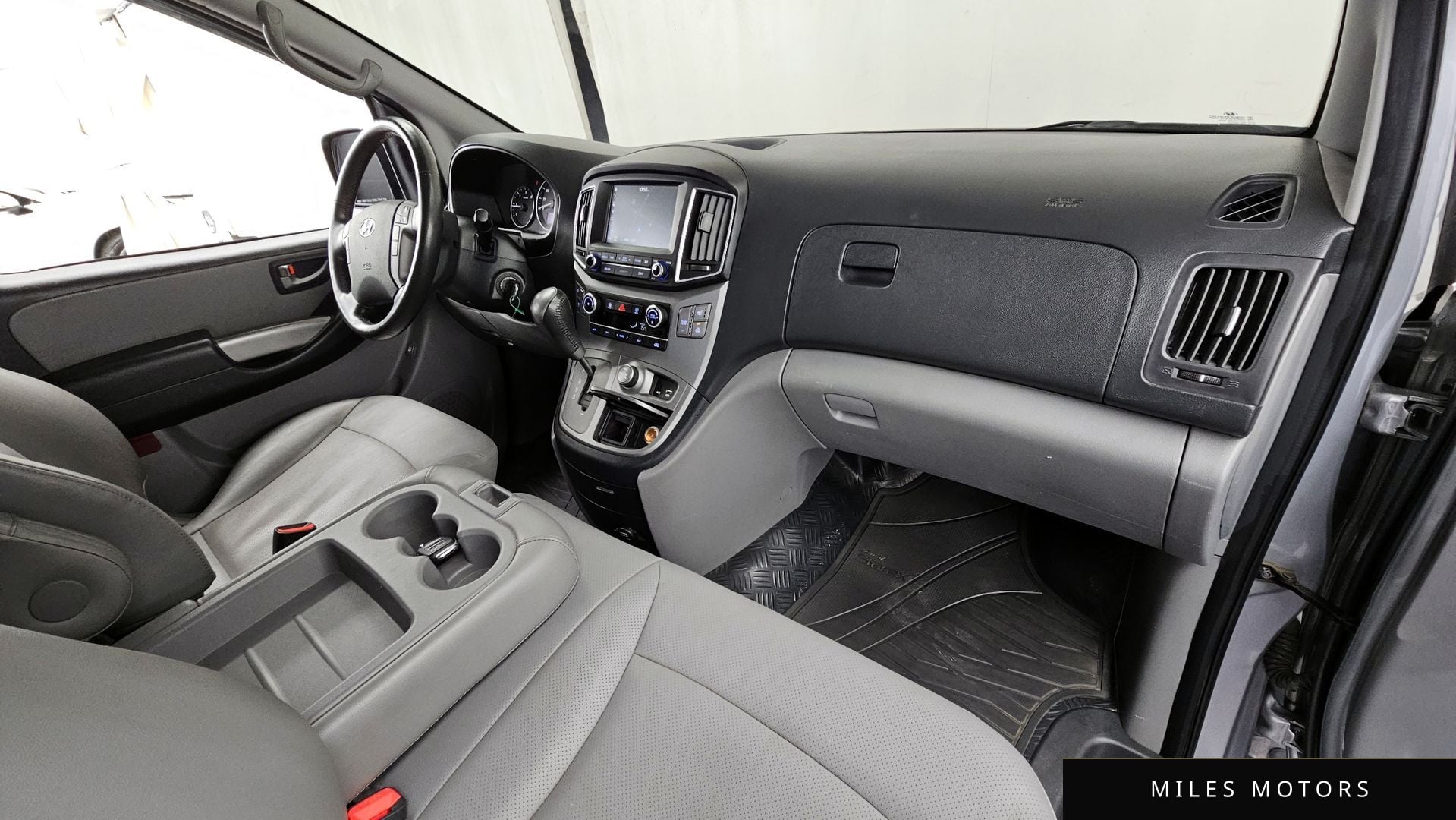 Hyundai Starex 2018 — миниатюра 7