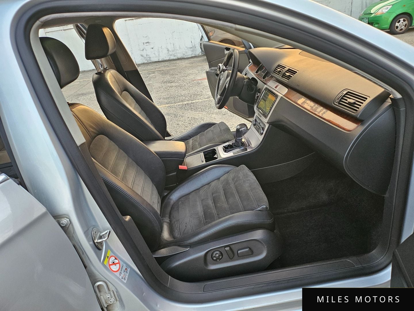 Volkswagen 파사트 2011 — миниатюра 8