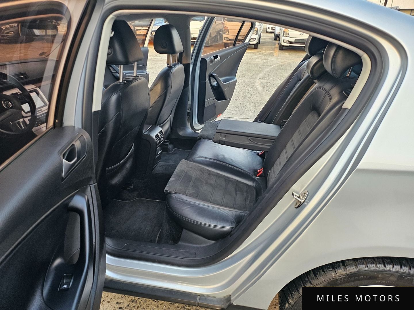 Volkswagen 파사트 2011 — миниатюра 10