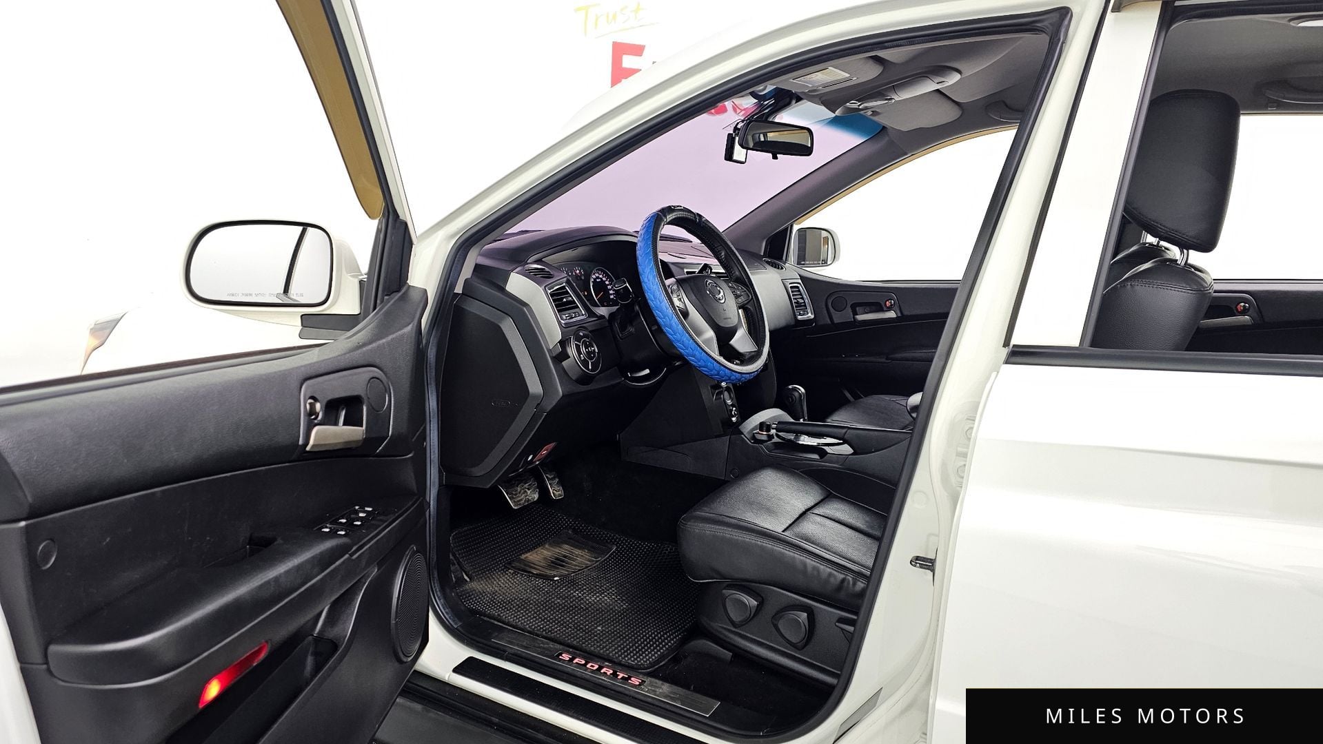 KG Mobility KORANDO 2017 — миниатюра 10