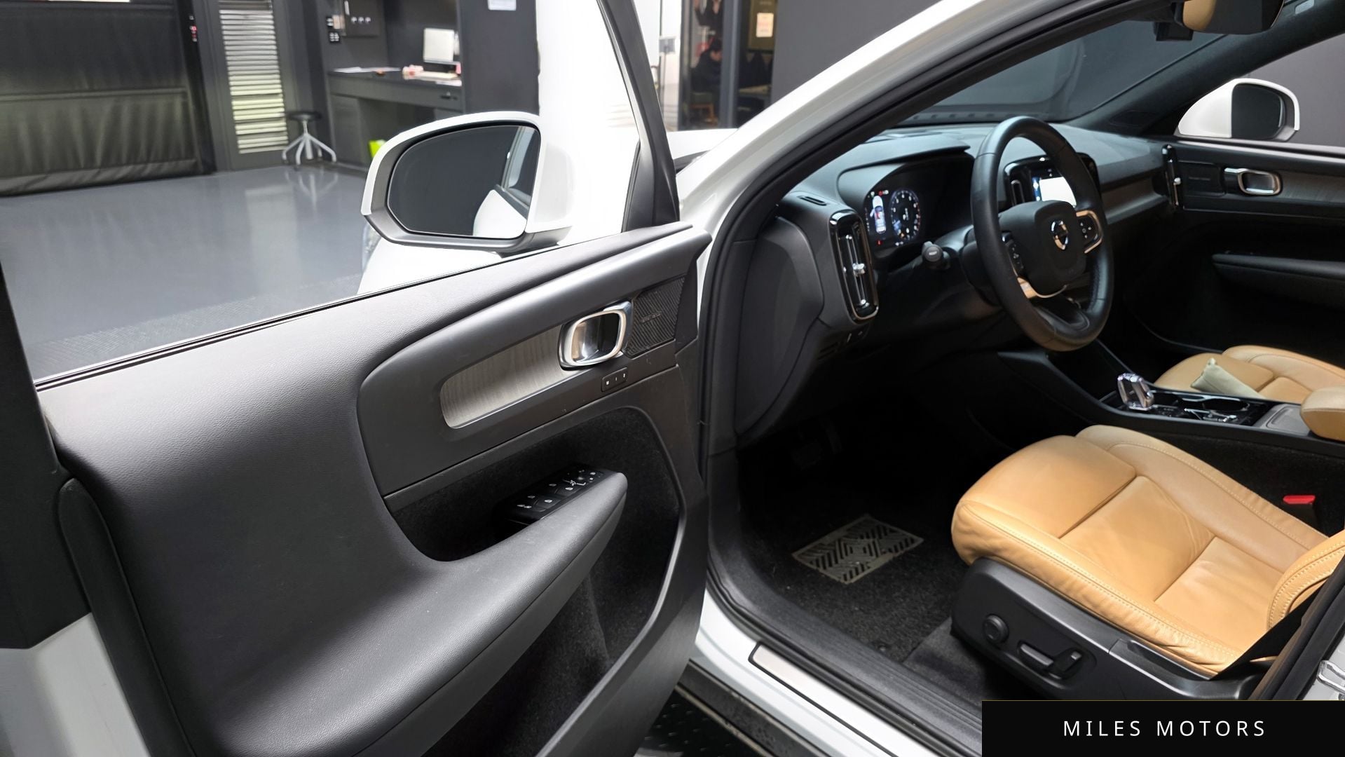 Volvo XC40 2022 — миниатюра 11