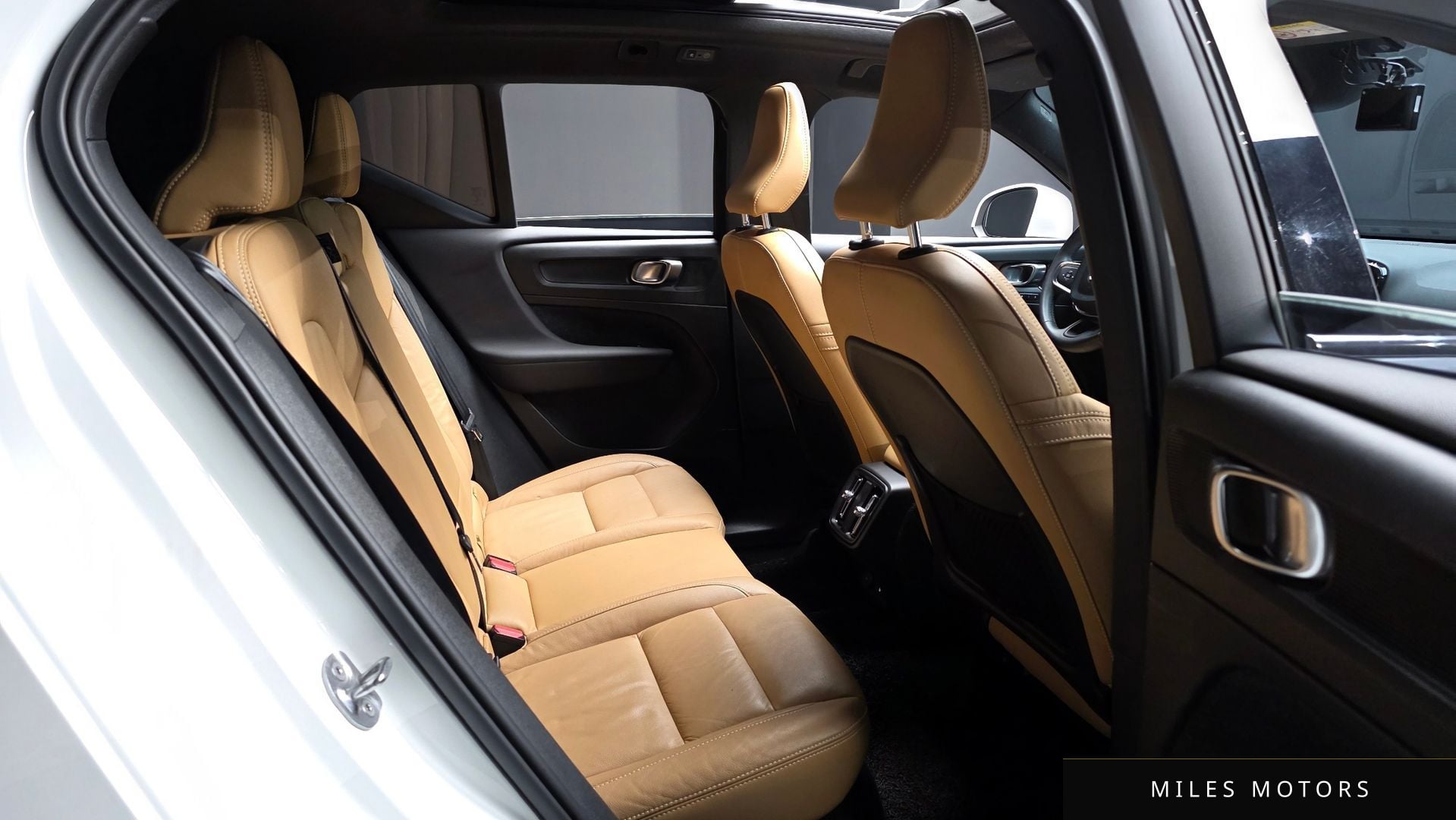Volvo XC40 2022 — миниатюра 12