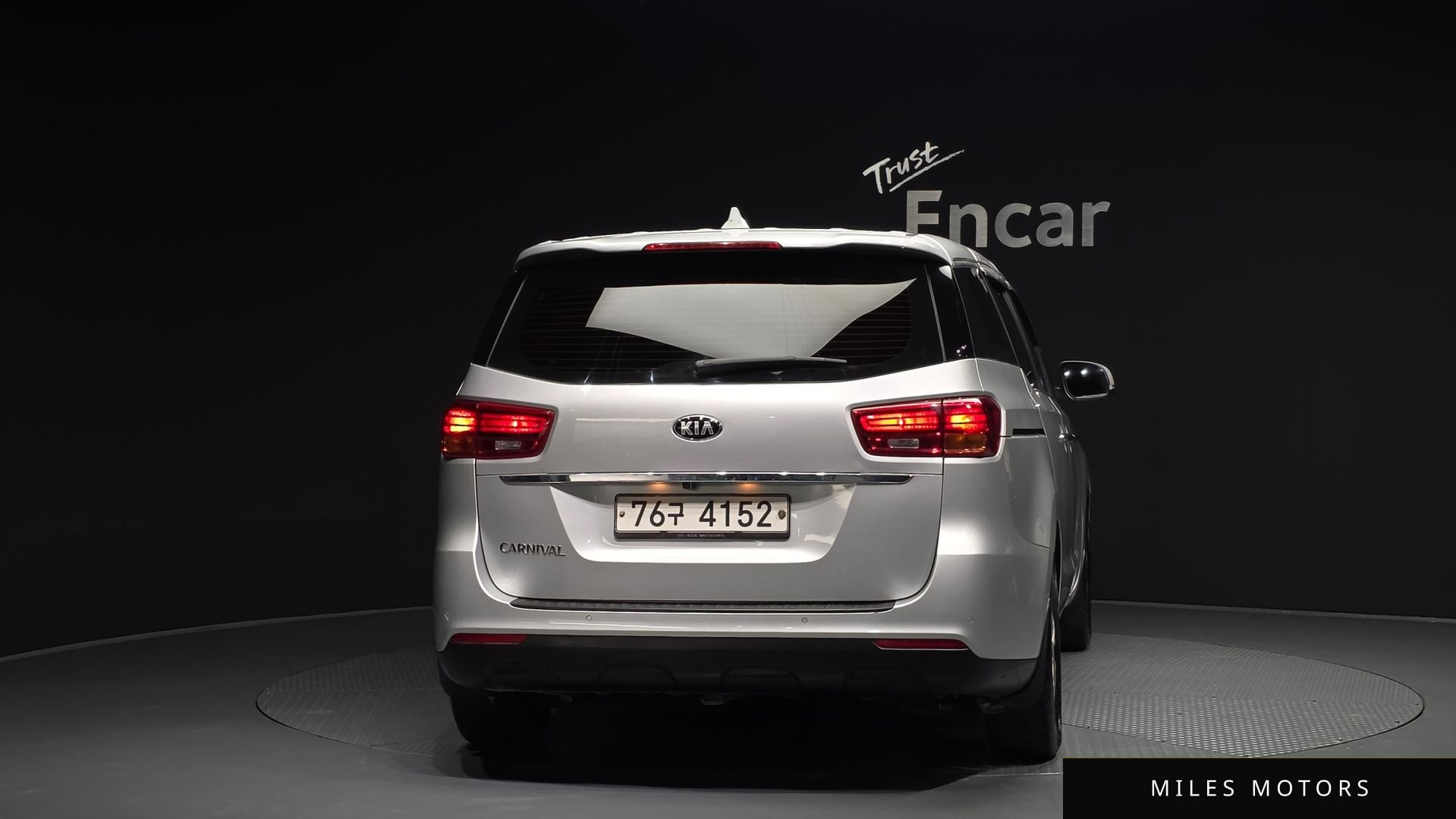 Kia Canival 2020 — миниатюра 4