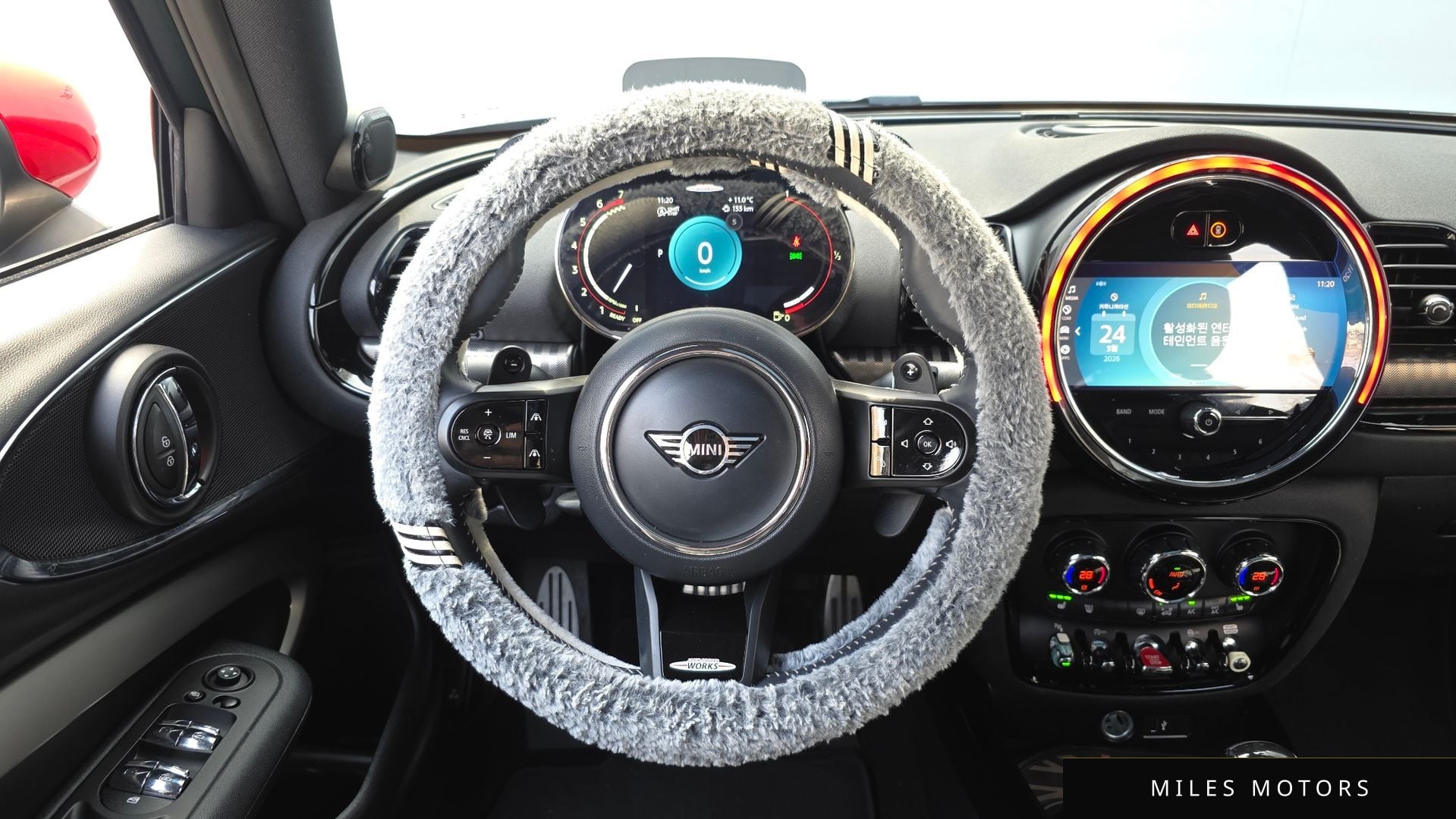 MINI 쿠퍼 S 클럽맨 2023 — миниатюра 14