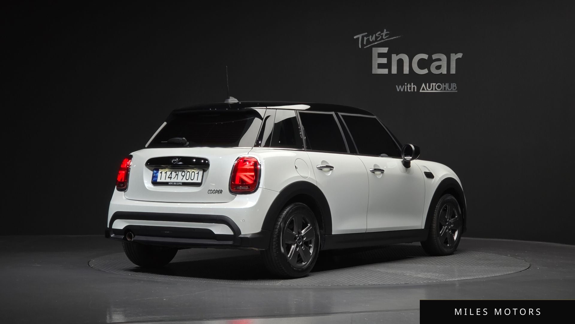 MINI Cooper 2023 — миниатюра 2