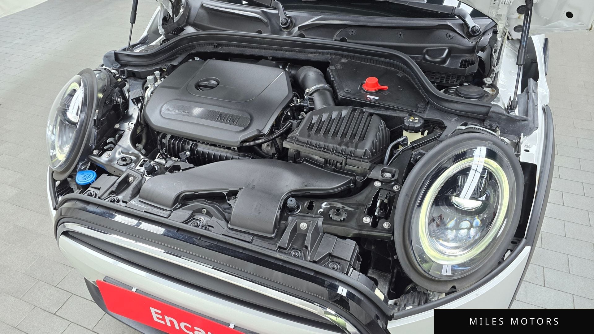 MINI Cooper 2023 — миниатюра 6