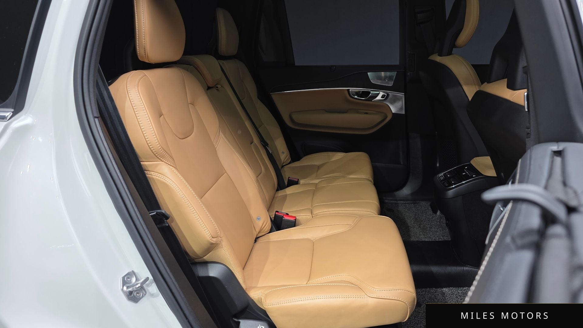 Volvo XC90 2021 — миниатюра 12