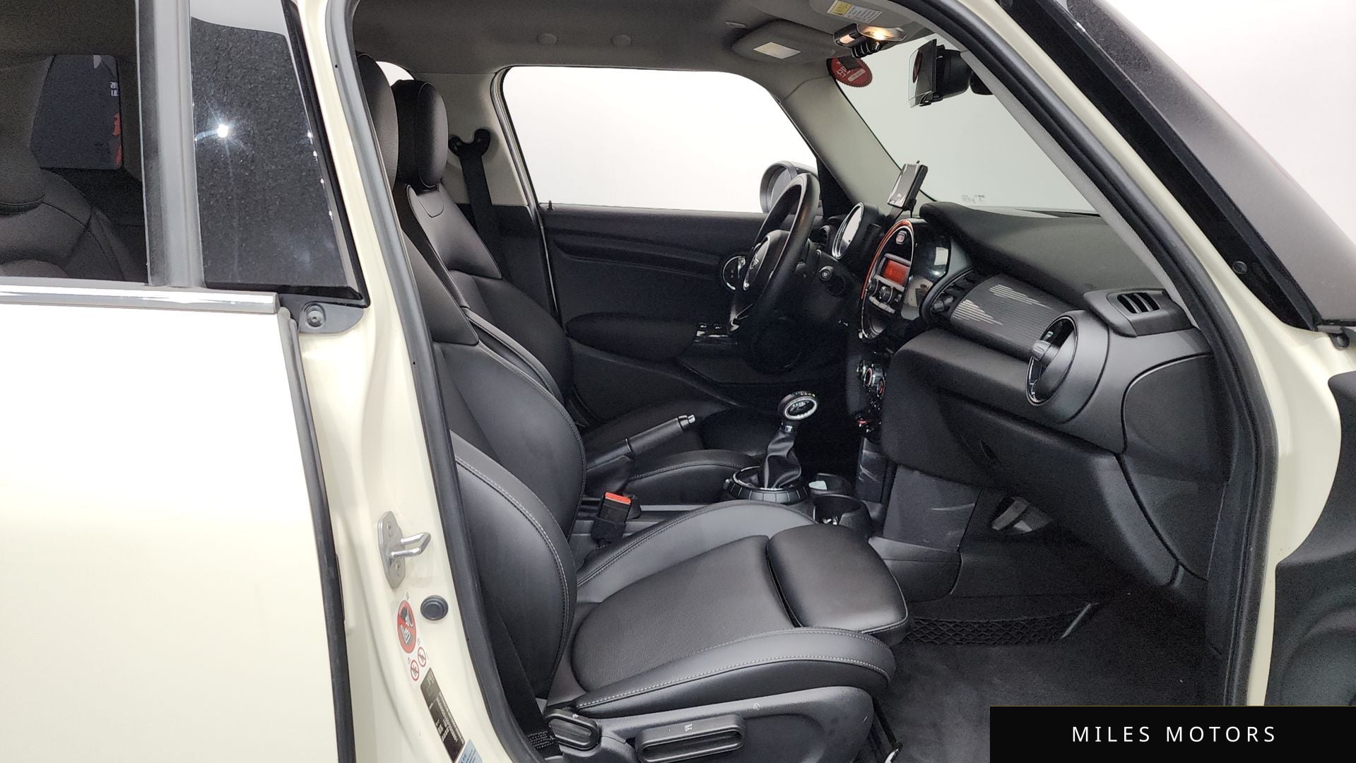 MINI 쿠퍼 2015 — миниатюра 11